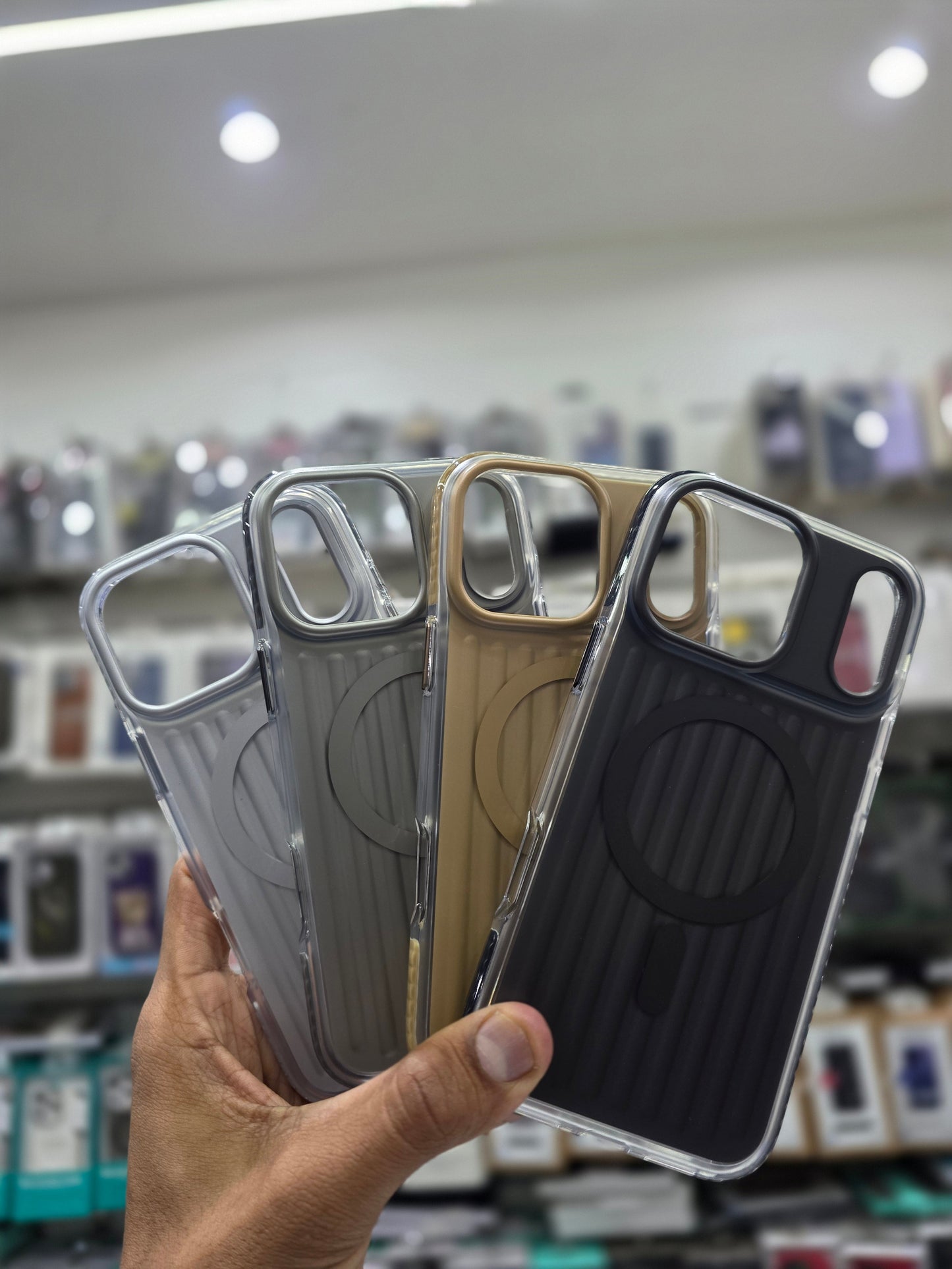 Rock Ribbed Magnetic Case Cover - iPhone 17 Pro