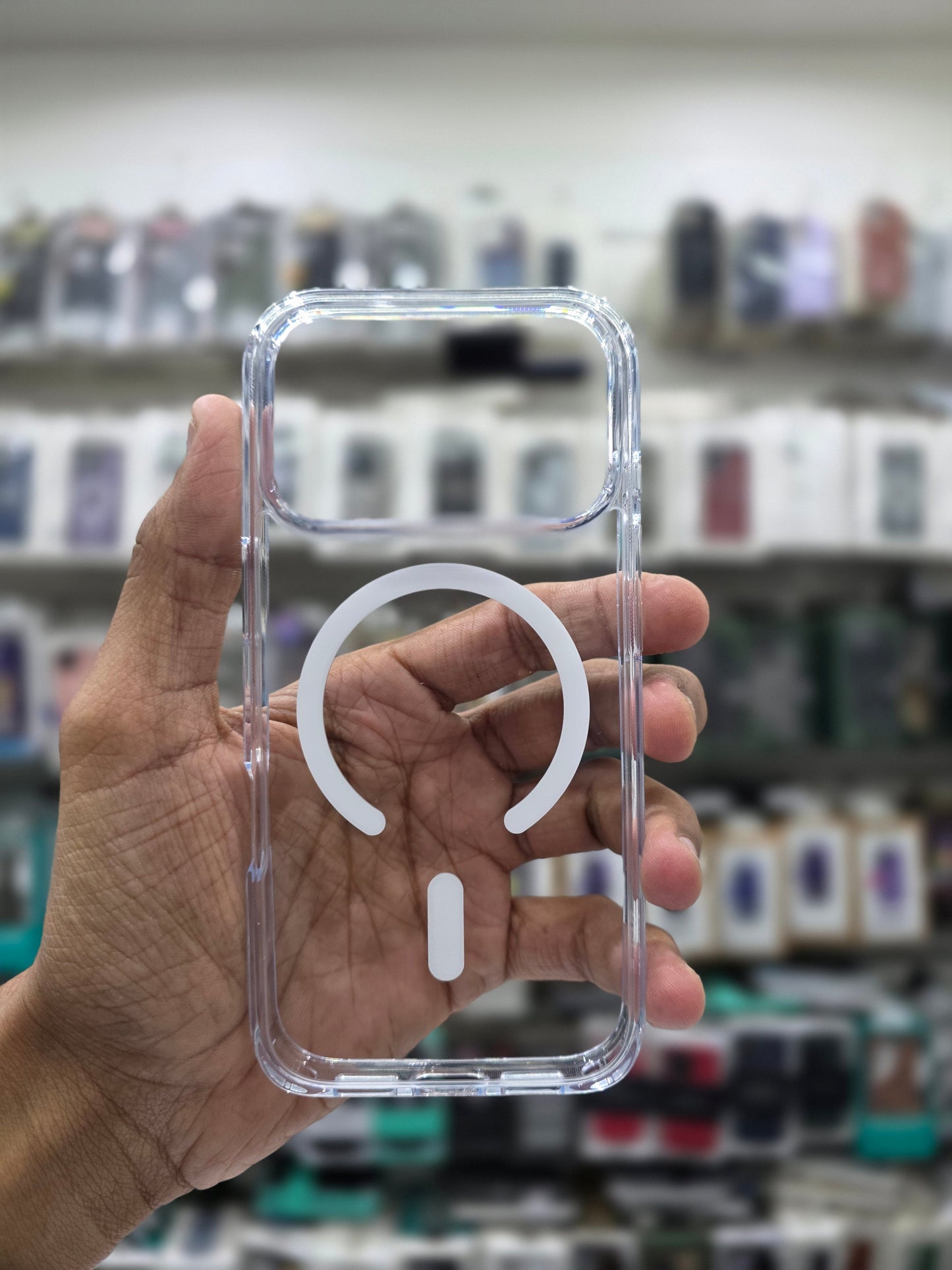 Rock Crystal Shield Transparent Magnetic Protection Case - iPhone 17 Pro