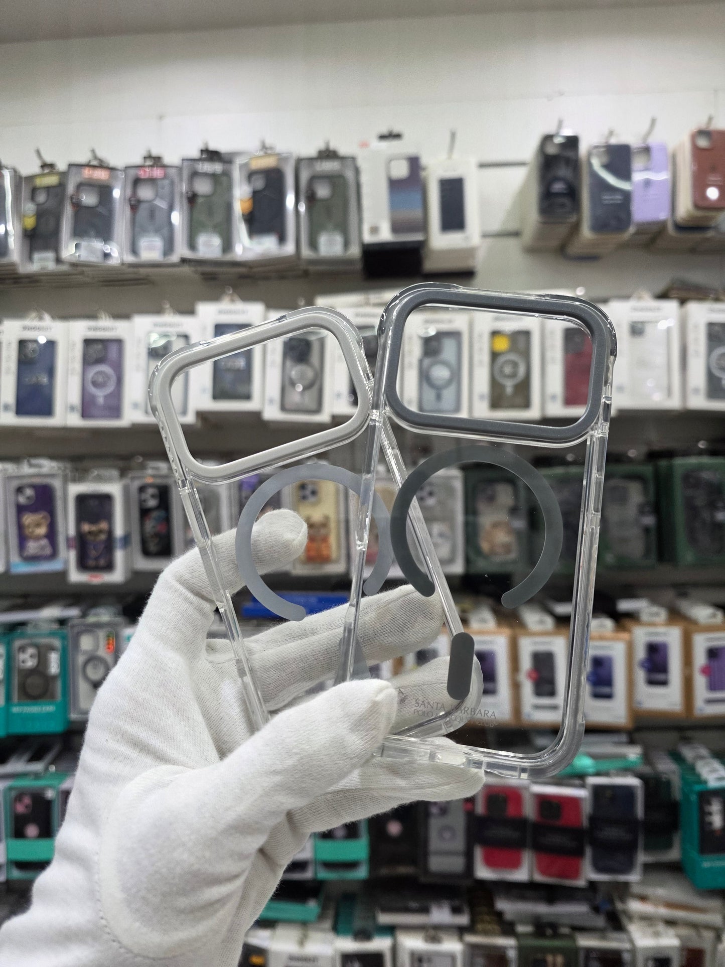 Santa Barbara Rebecca Magsafe Series For iPhone 17 Pro