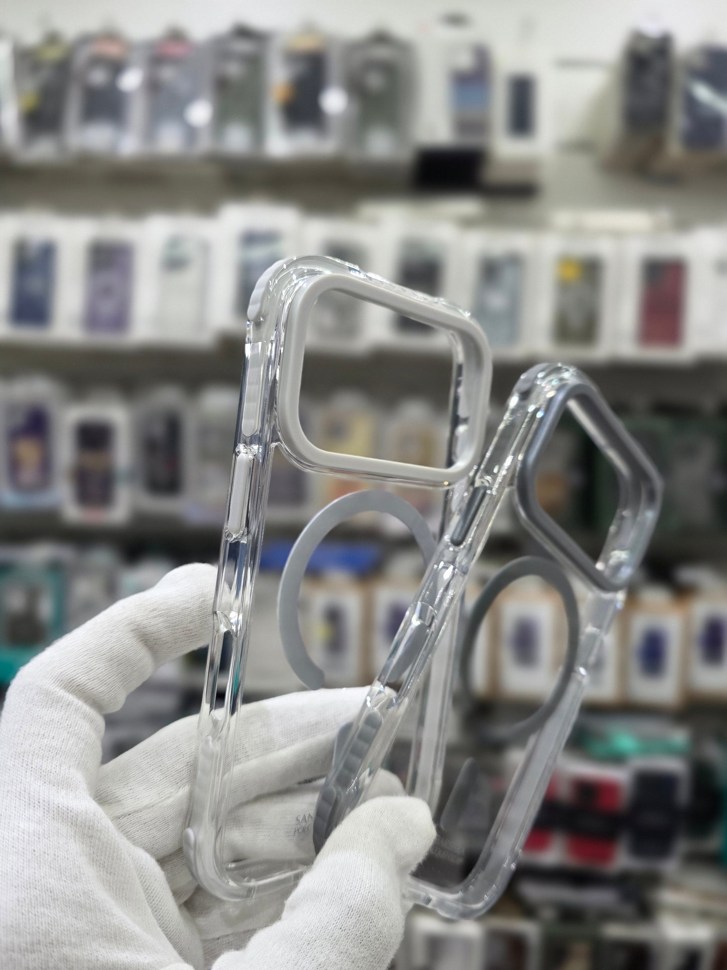 Santa Barbara Rebecca Magsafe Series For iPhone 17 Pro Max