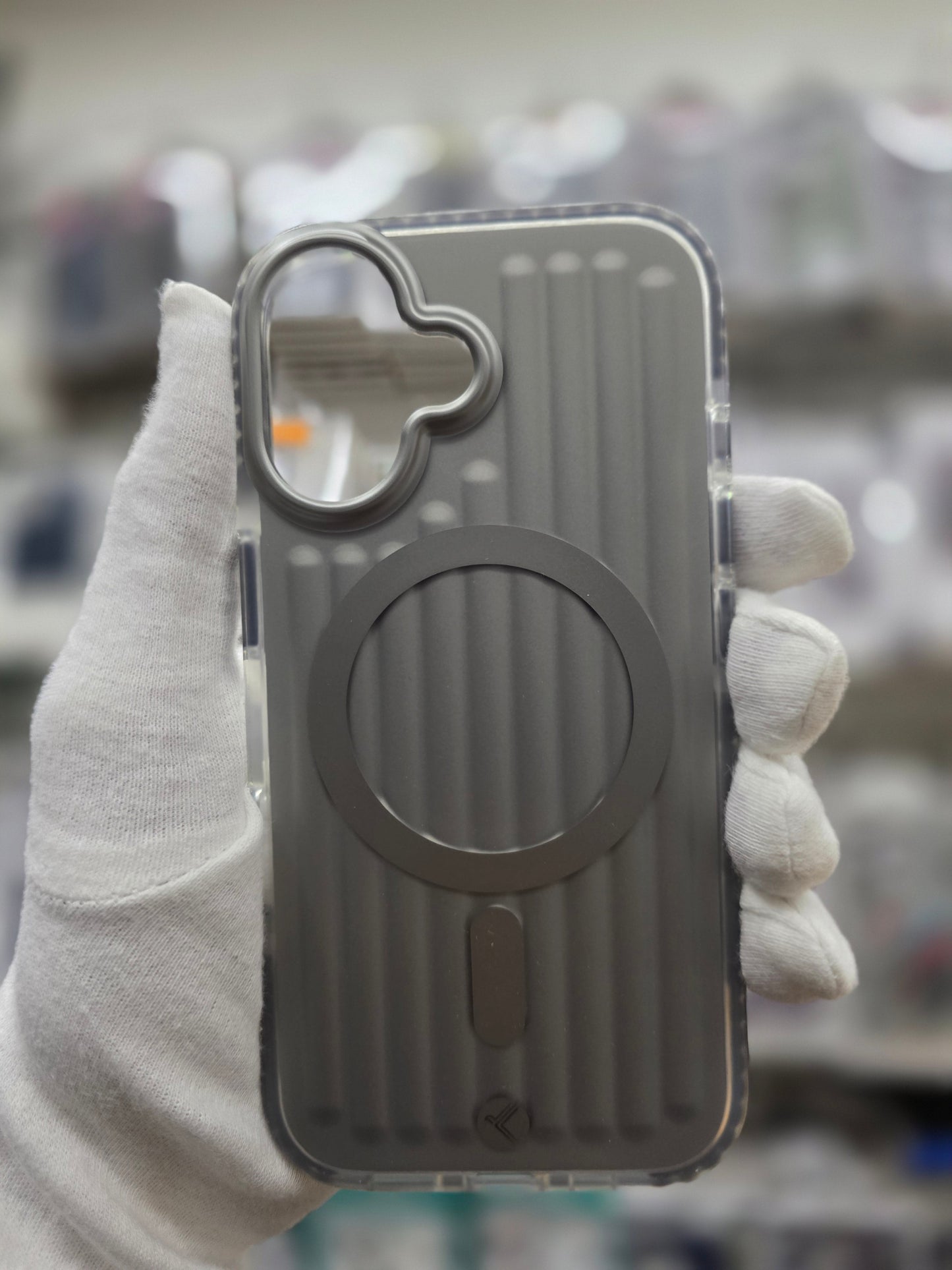 KDM Ribbed MagSafe Case -iPhone 16 Back Cover