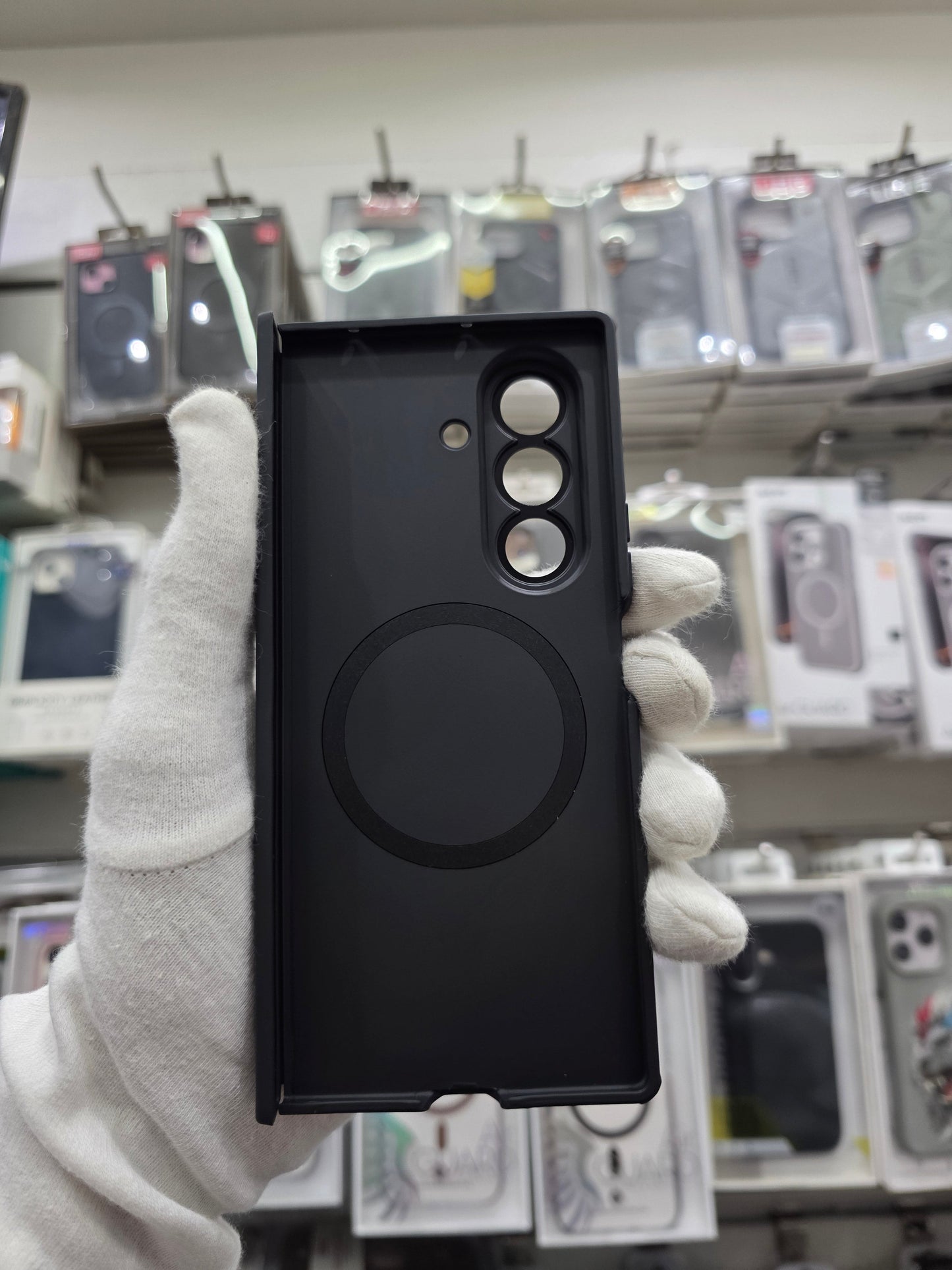 Nillkin Super Frosted Shield Fold Magnetic Matte cover case - Samsung Galaxy Z Fold 7