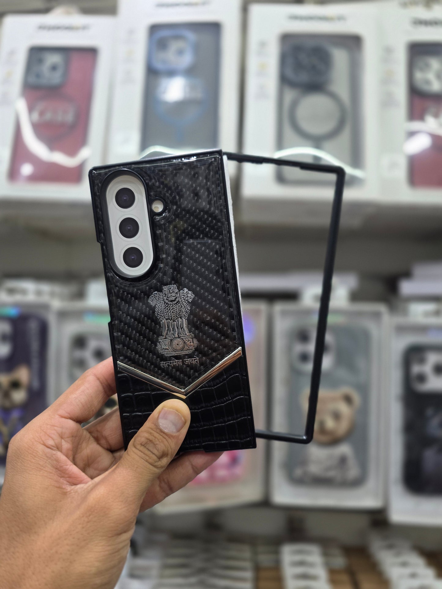 Satyamev Jayte Leather Silver Case - Samsung Z Fold 7