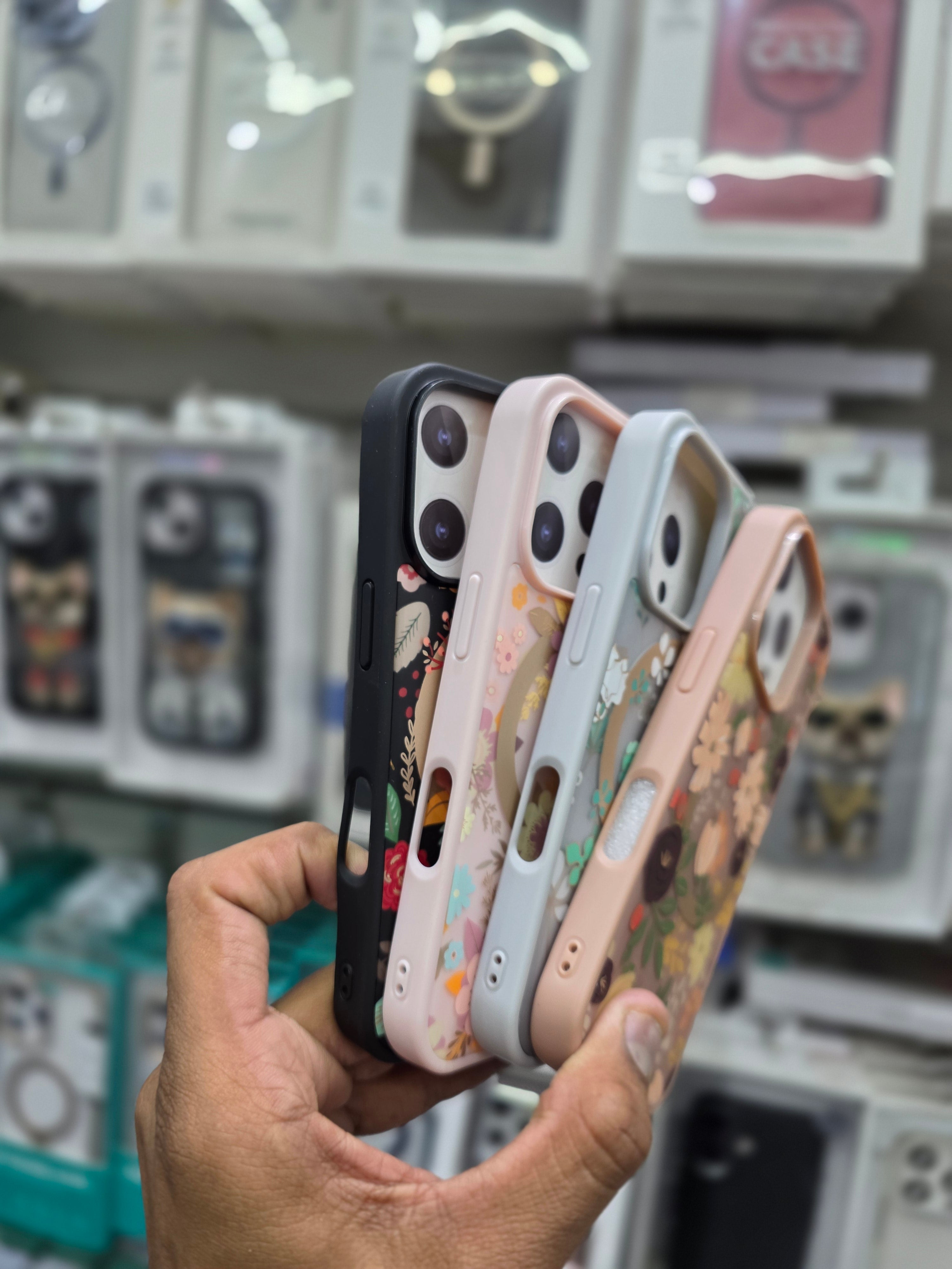 Kutis Floral Printed Shockproof MagSafe Case - iPhone 16 Pro Back Cover