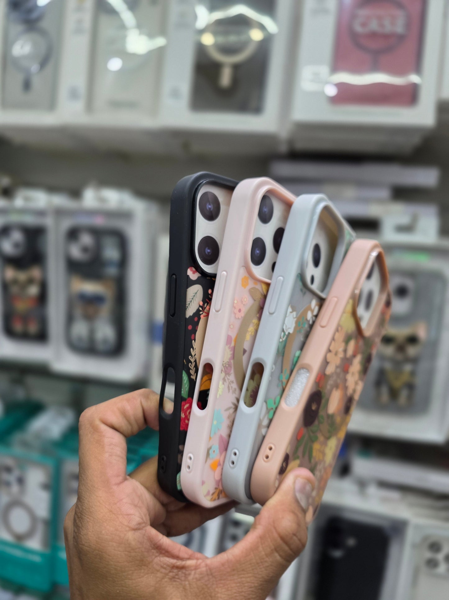 Kutis Floral Printed Shockproof MagSafe Case - iPhone 16 Pro Max Back Cover
