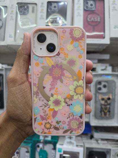 Kutis Floral Printed Shockproof MagSafe Case - iPhone 15 Back Cover