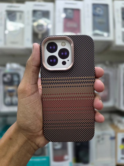 Luxo Carbon Fiber Magsafe Case - iPhone 15 Pro Back Cover