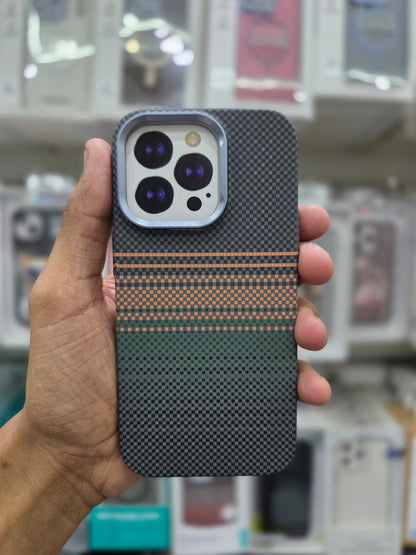 Luxo Carbon Fiber Magsafe Case - iPhone 15 Pro Max Back Cover