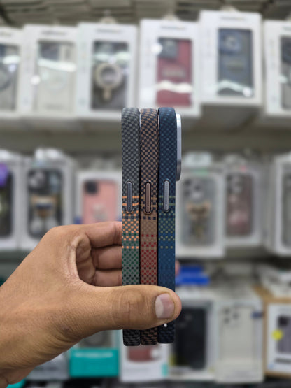 Luxo Carbon Fiber Magsafe Case - iPhone 15 Pro Back Cover