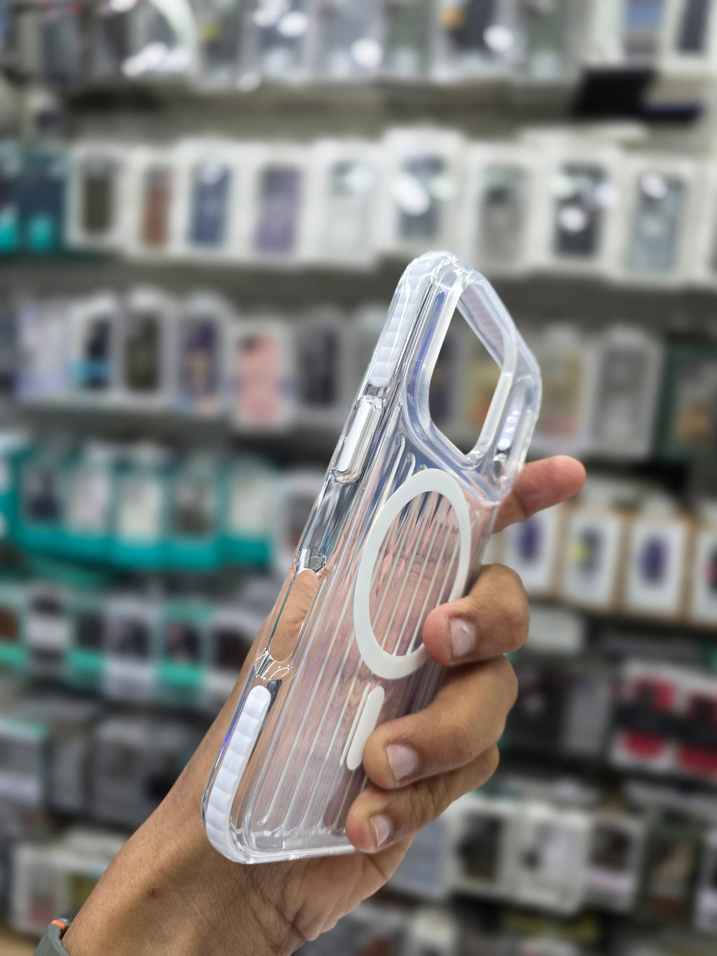 Rock Ribbed Glow Magnetic Case Cover - iPhone 17 Pro Back Cover
