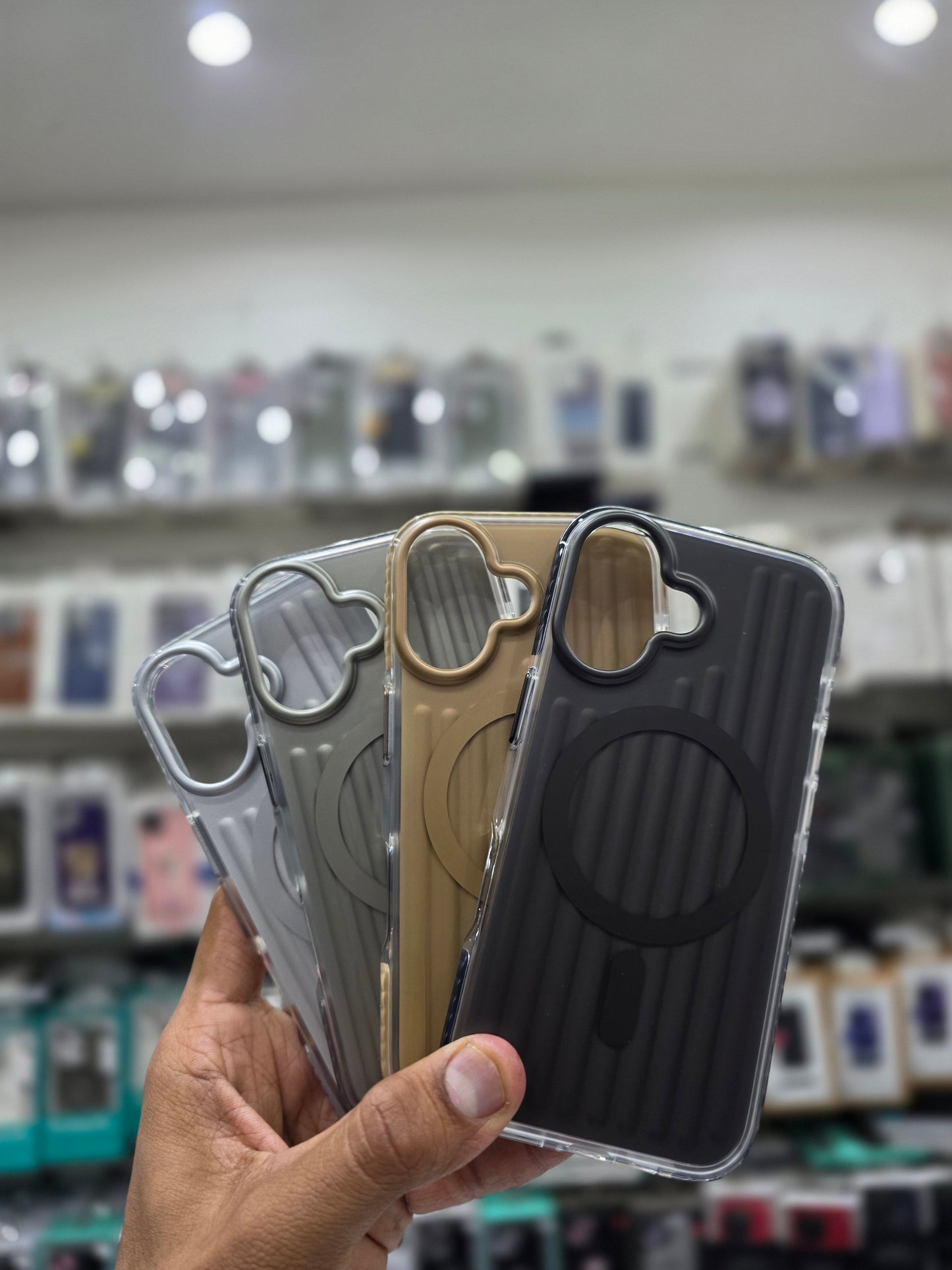 Rock Ribbed  Magnetic Case Cover - iPhone 17