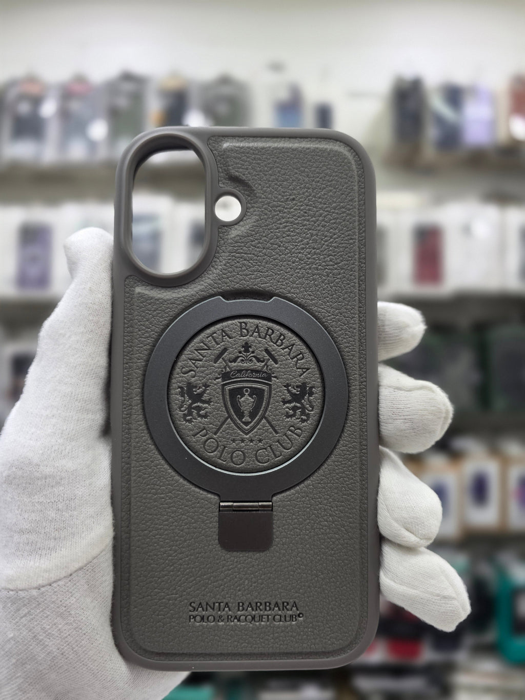 Santa Barbara Primo Series iPhone 17 Back Cover