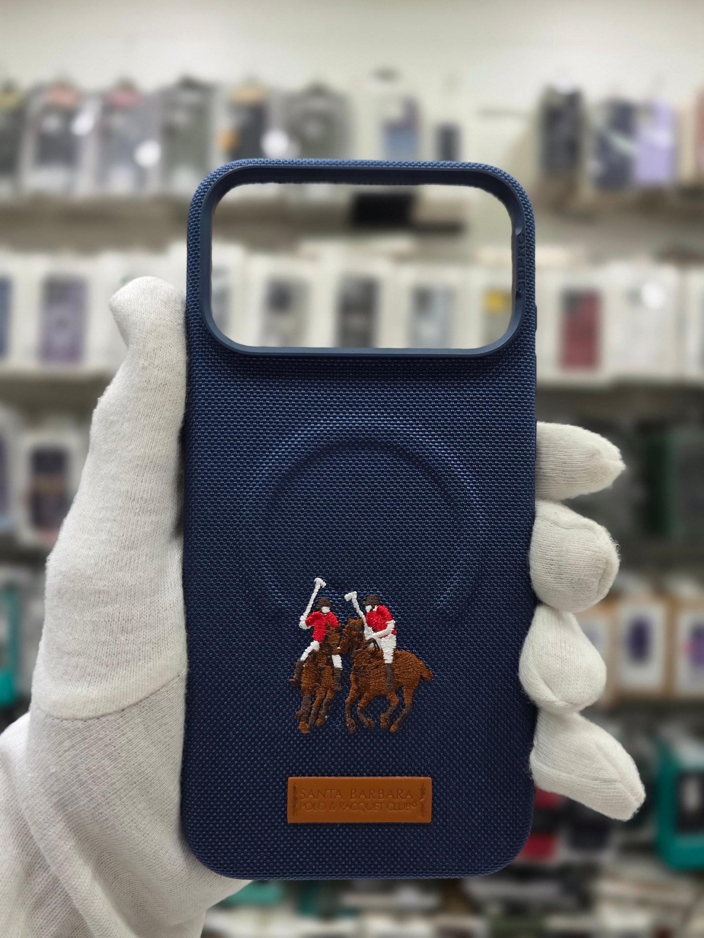 Santa Barbara Yolanda Magsafe Series For iPhone 17 Pro