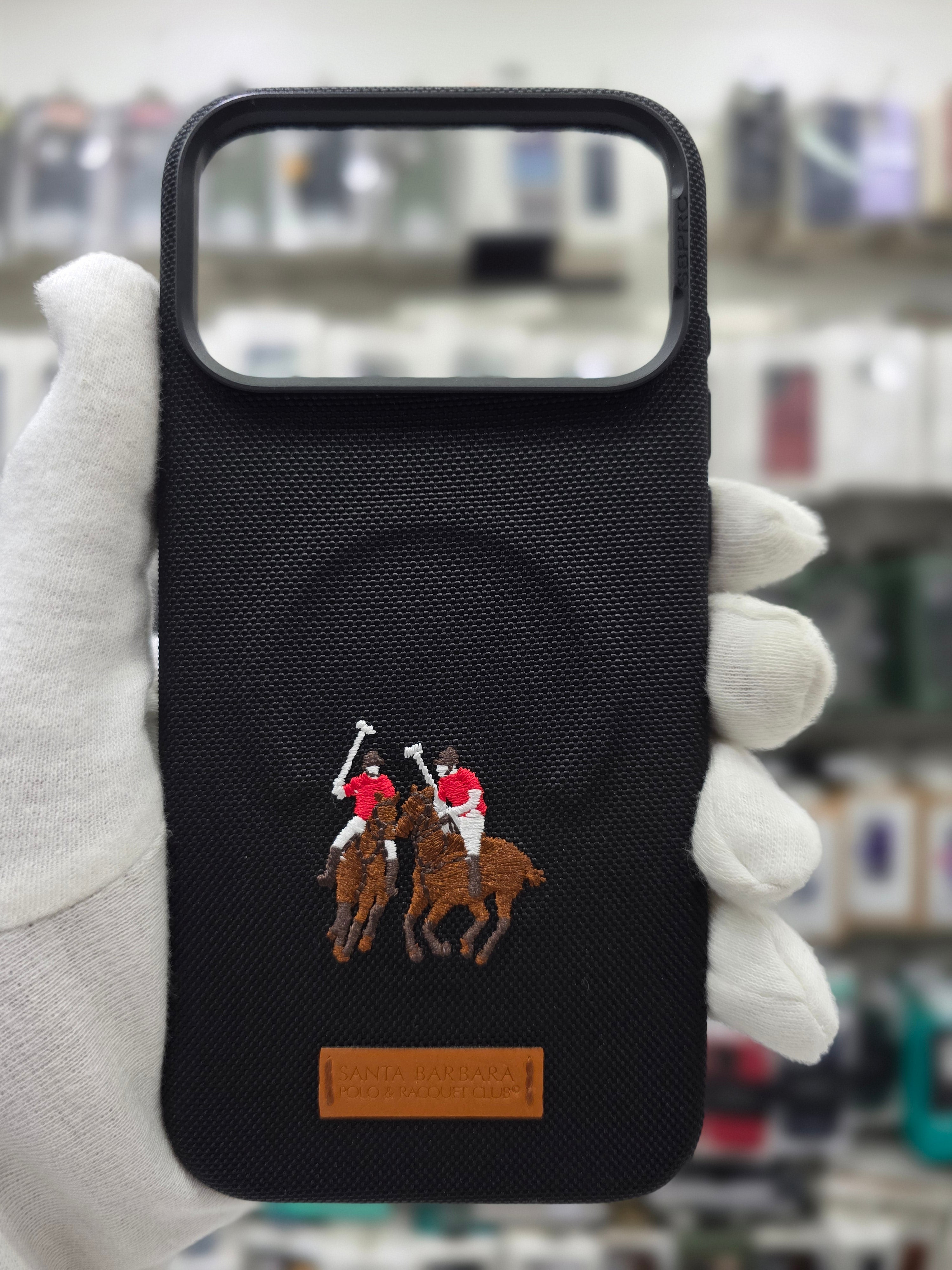 Santa Barbara Yolanda Magsafe Series For iPhone 17 Pro Max Back Cover