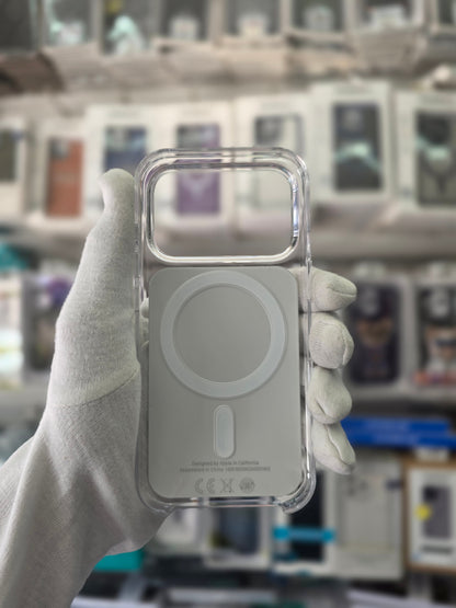 Clear Case with MagSafe - iPhone 17 Pro Max Back Cover