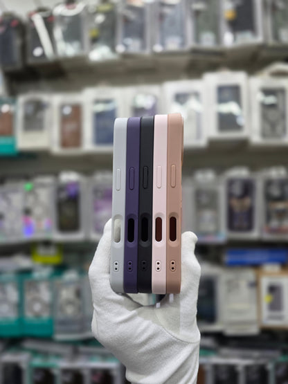 Kutis Floral Printed Shockproof MagSafe Case - iPhone 17