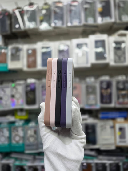 Kutis Floral Printed Shockproof MagSafe Case - iPhone 17