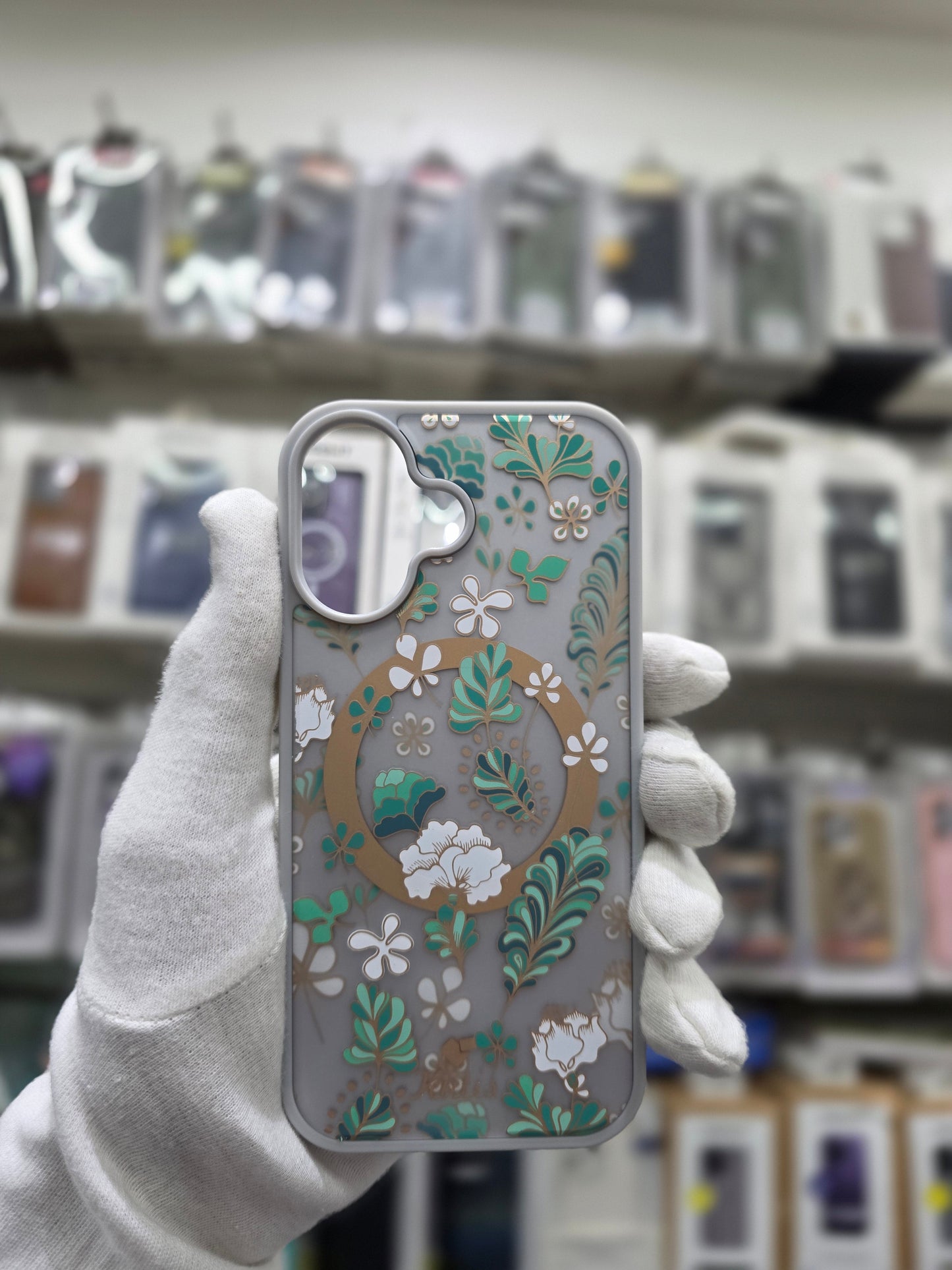 Kutis Floral Printed Shockproof MagSafe Case - iPhone 17