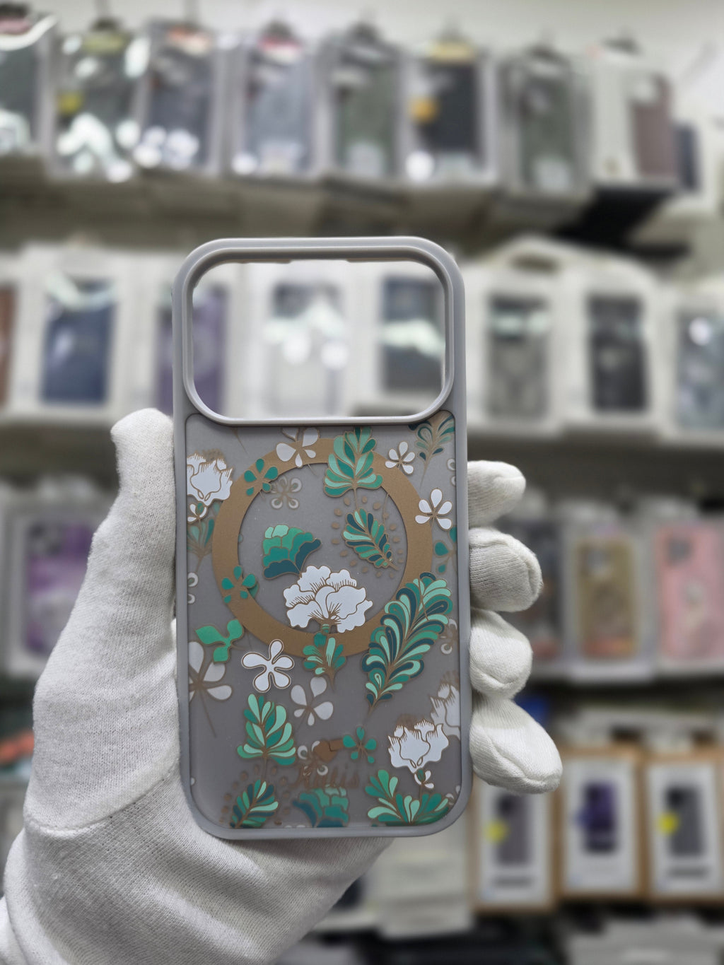 Kutis Floral Printed Shockproof MagSafe Case - iPhone 17 Pro Back Cover