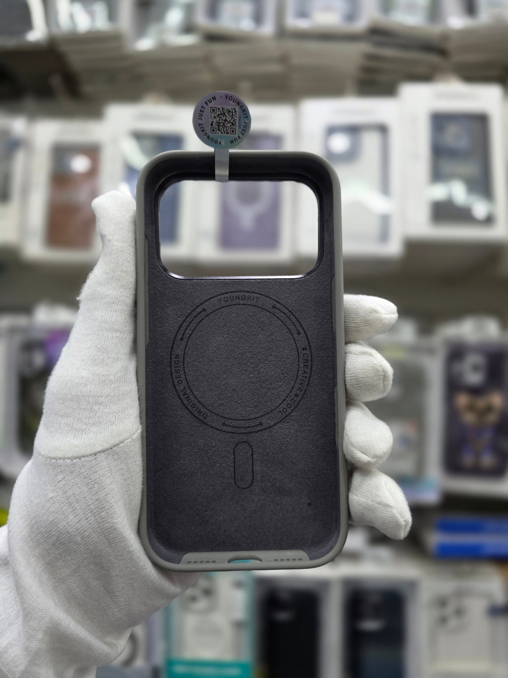 Youngkit Gel Series With Magsafe & Kick Stand - iPhone 17 Pro Back Cover