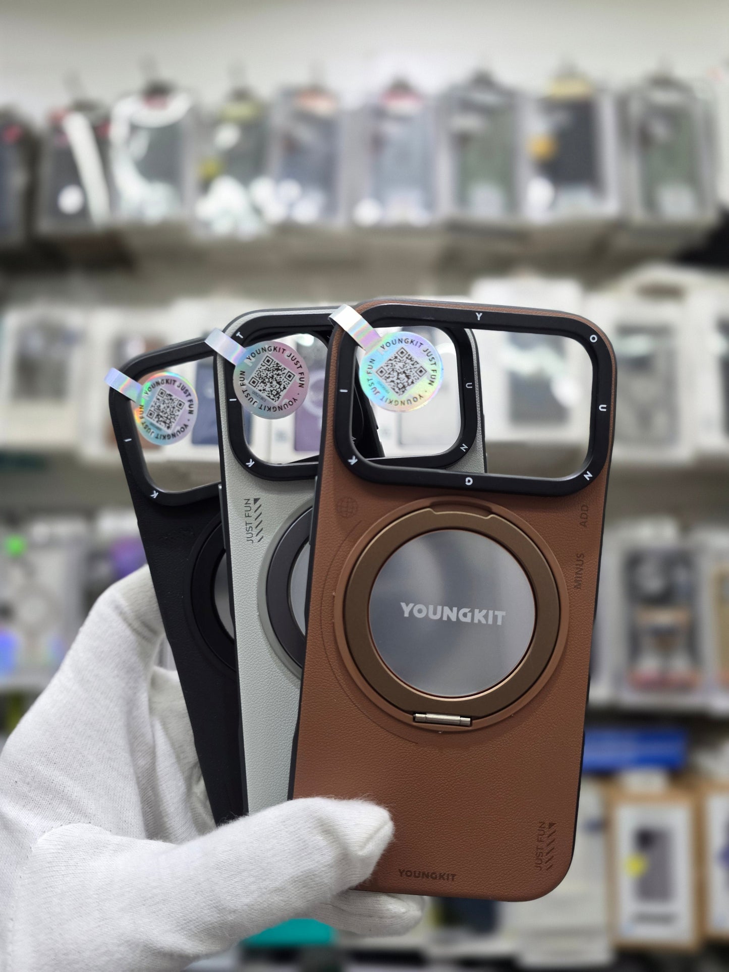 YOUNGKIT Matte Leather Case With Magnetic Stand - iPhone 17 Pro