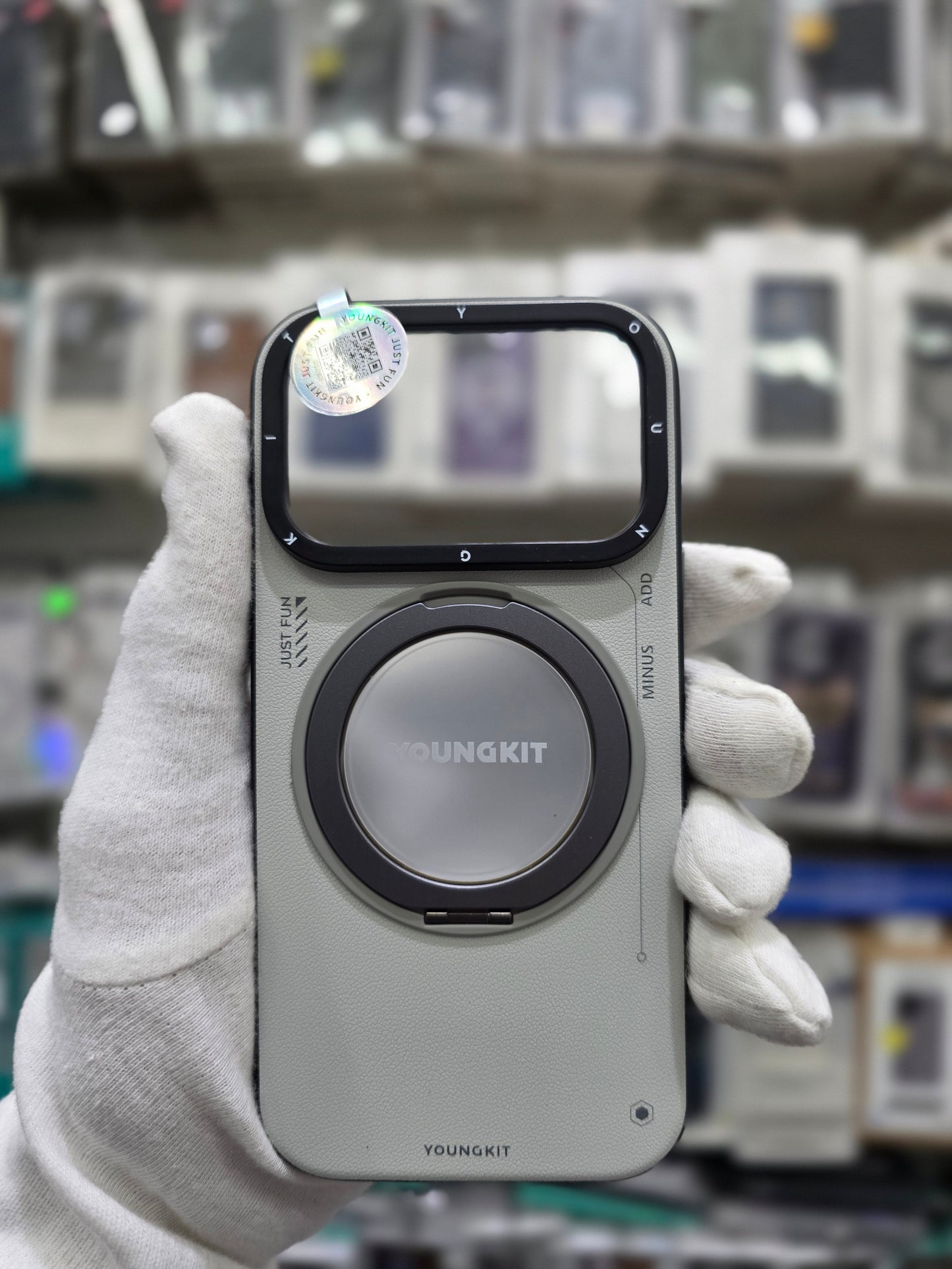 YOUNGKIT Matte Leather Case With Magnetic Stand - iPhone 17 Pro