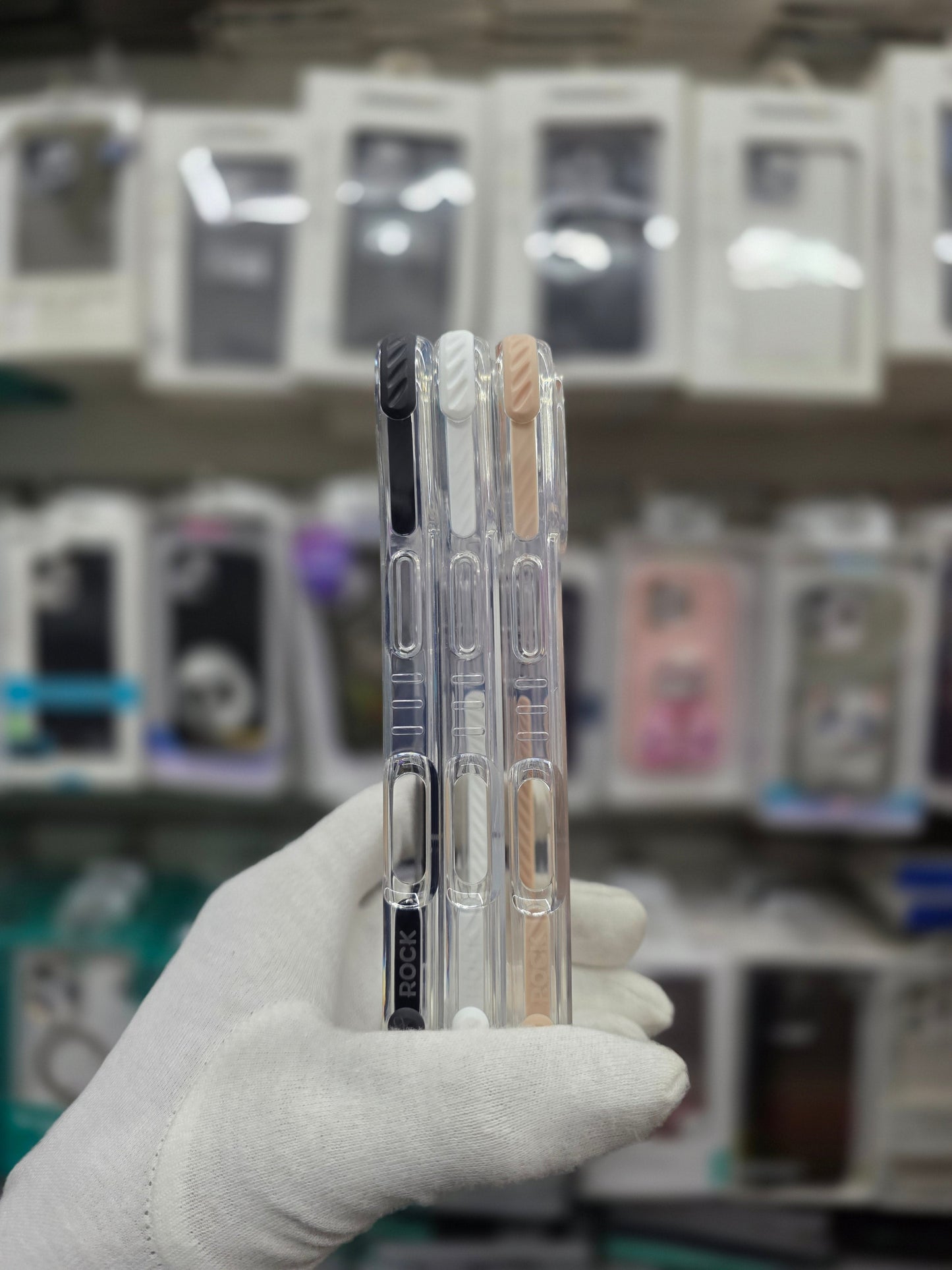 Rock Grip Shockproof Magsafe Case - iPhone 17