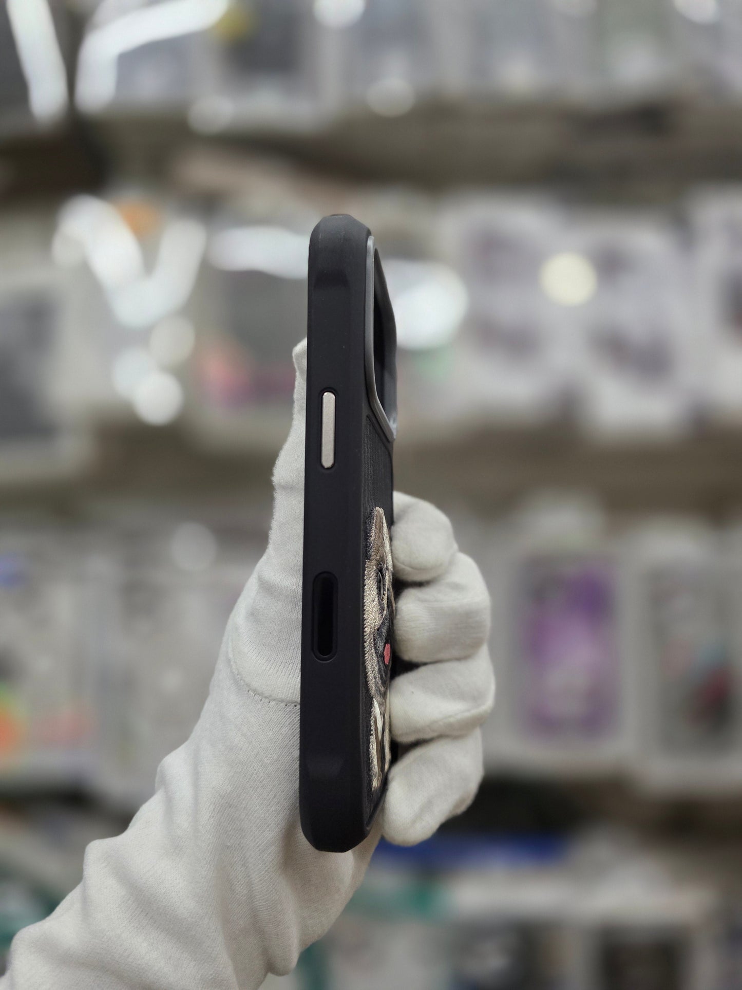 Nimmy New Big Eye Cute Pets 2.0 Series For iPhone 17 Pro