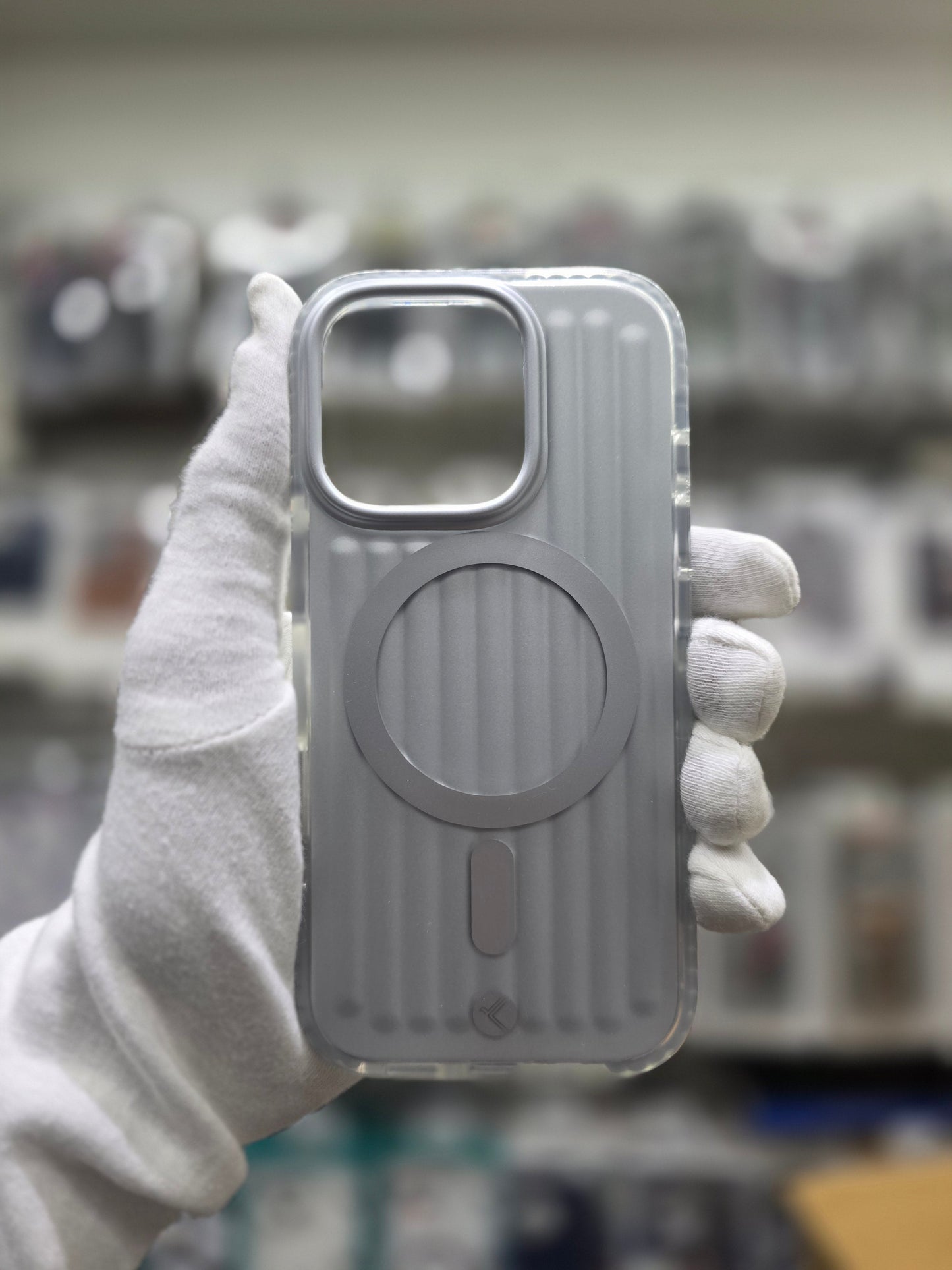 KDM Ribbed MagSafe Case -iPhone 16 Pro Max Back Cover