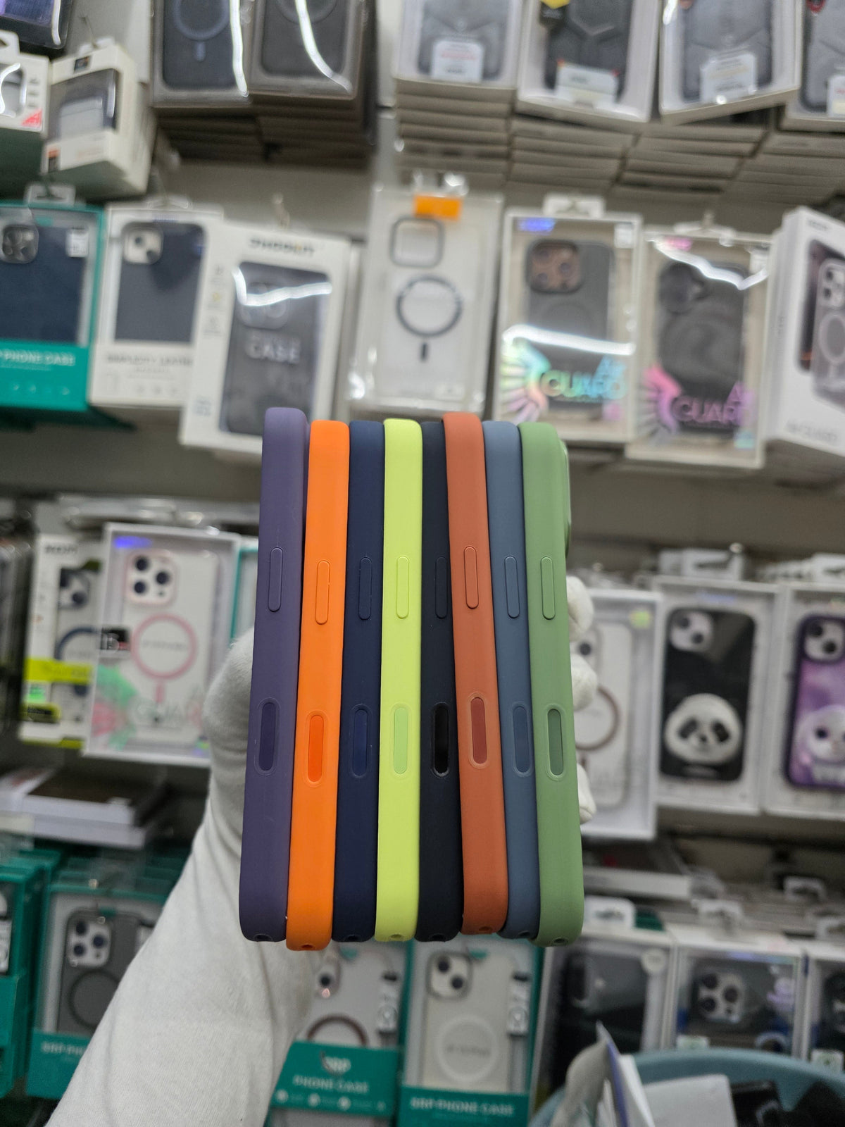 Silicone Case With Magsafe - iPhone 17 Pro Back Cover