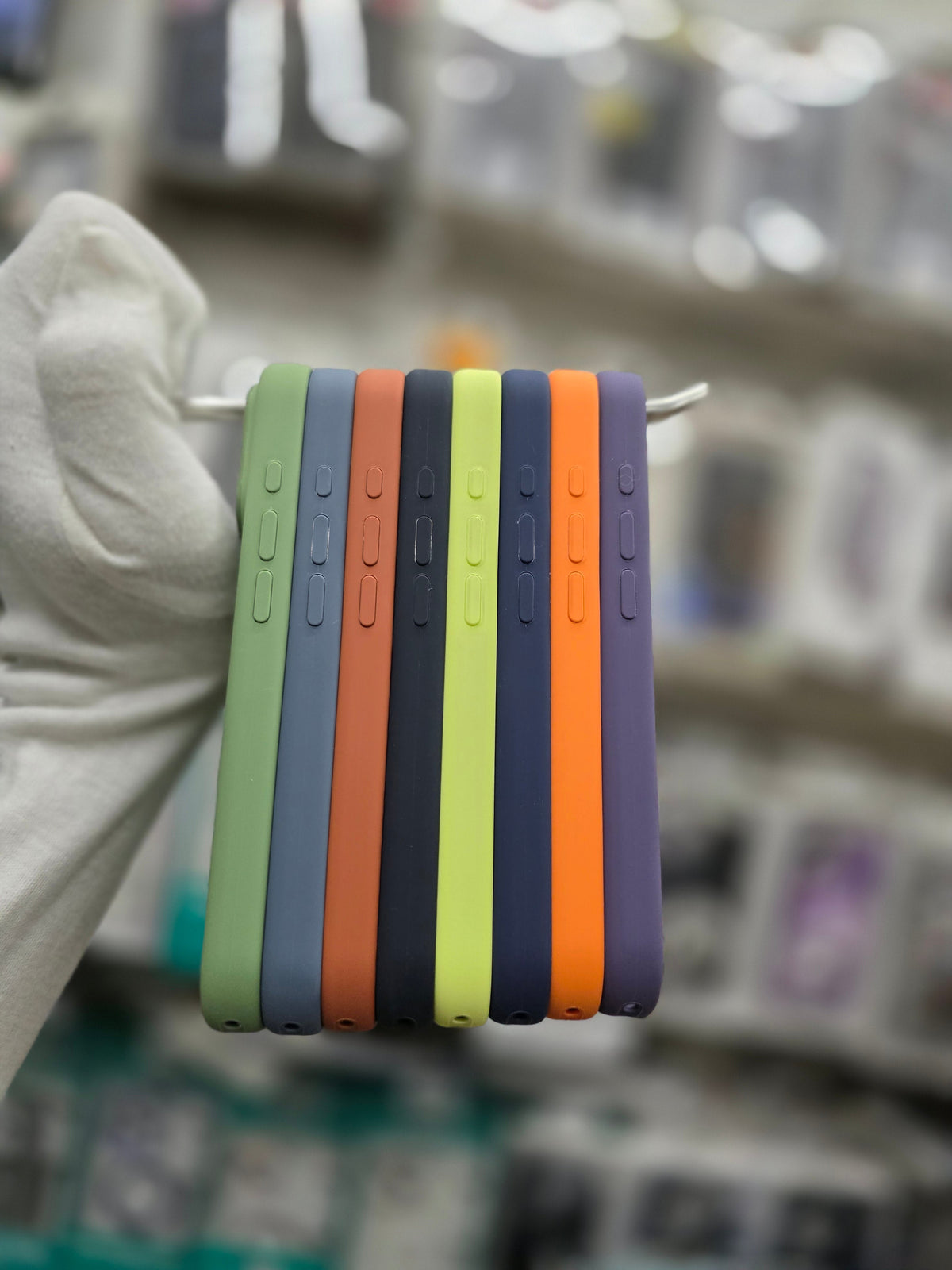 Silicone Case With Magsafe - iPhone 17 Pro Max Back Cover