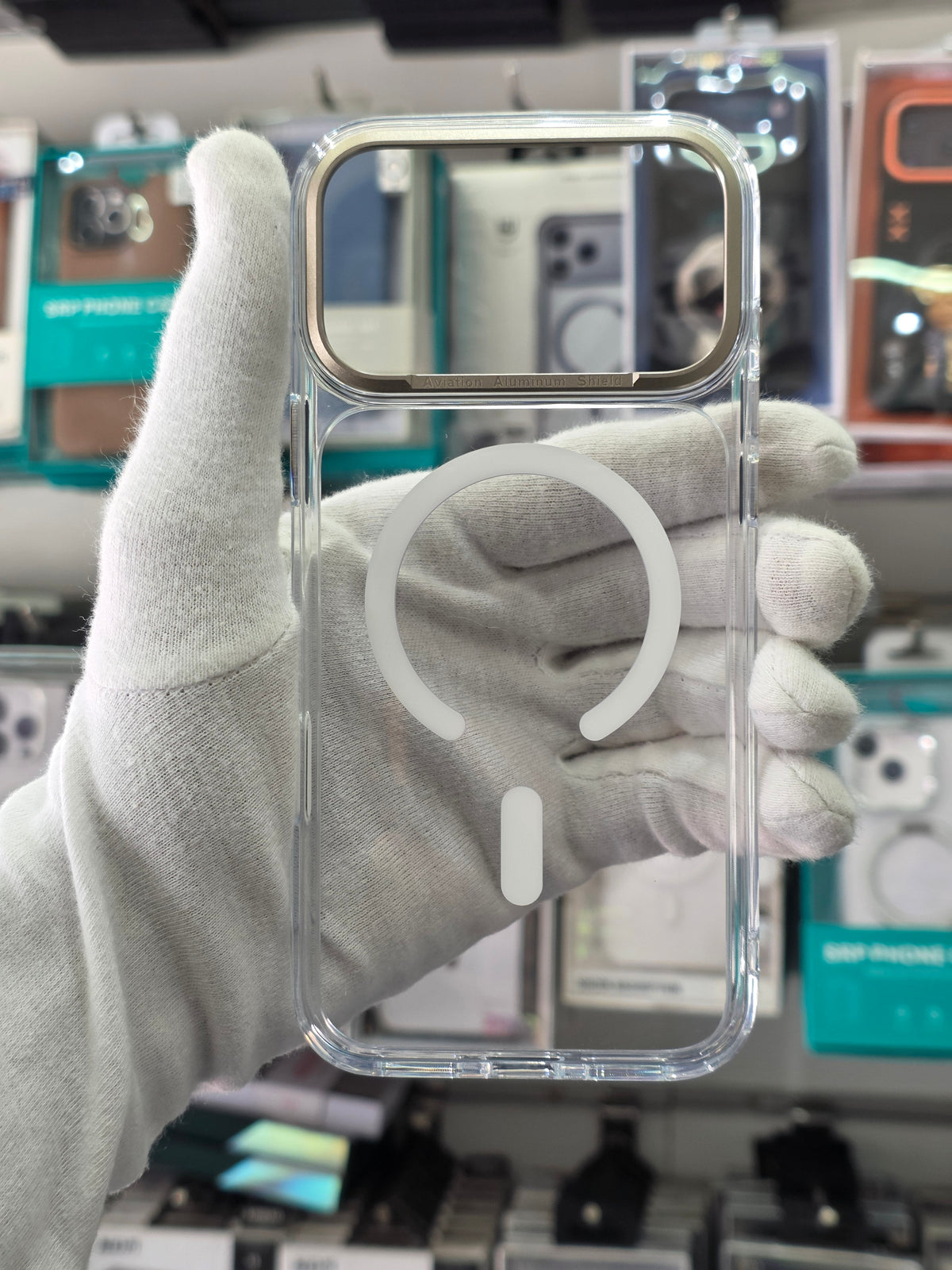 Wutex Clear Magsafe - iPhone 17 Pro Max Back Case