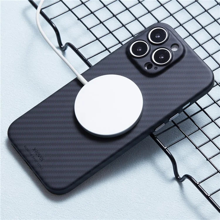 X-LEVEL Magneti Carbon Fiber Texture Case - iPhone 16 Pro Max Back Cover