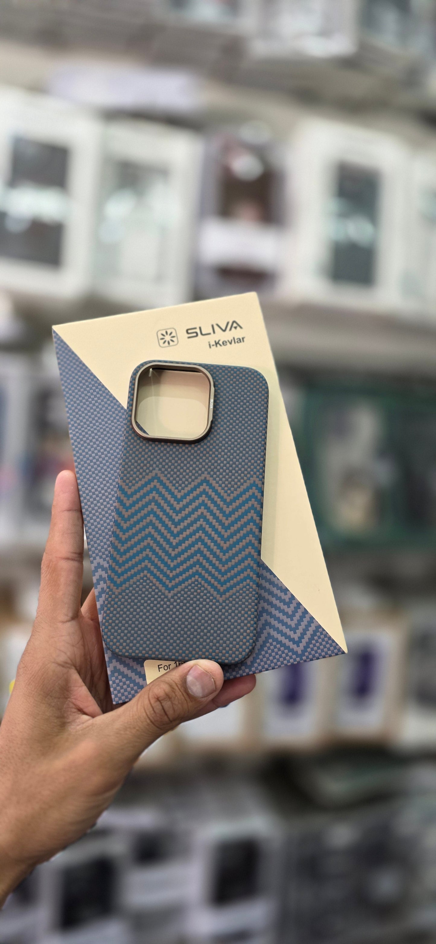 iPhone 16 pro Cover