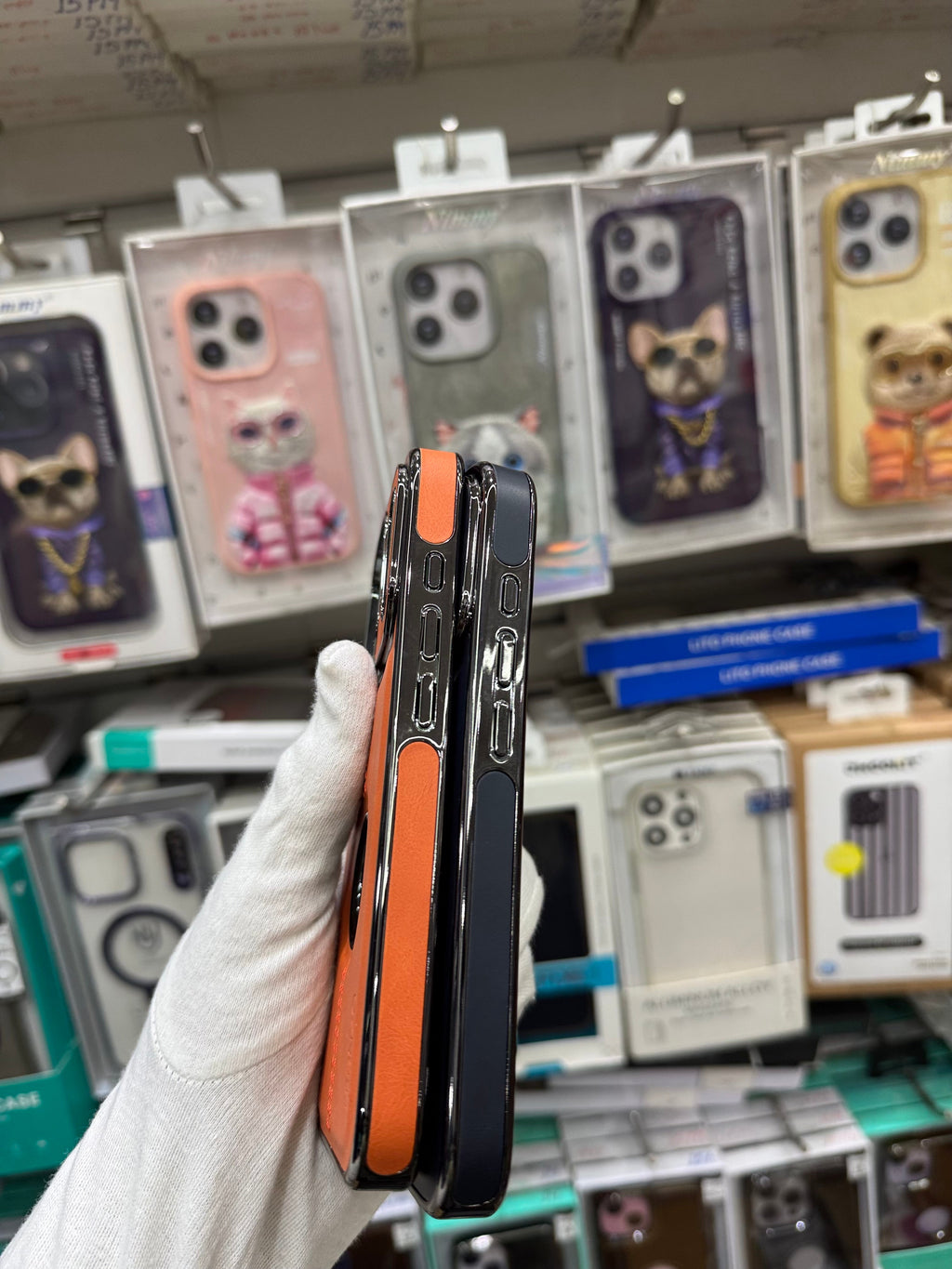 TRUNZO Classic Leather - iPhone 17 Pro Back Cover