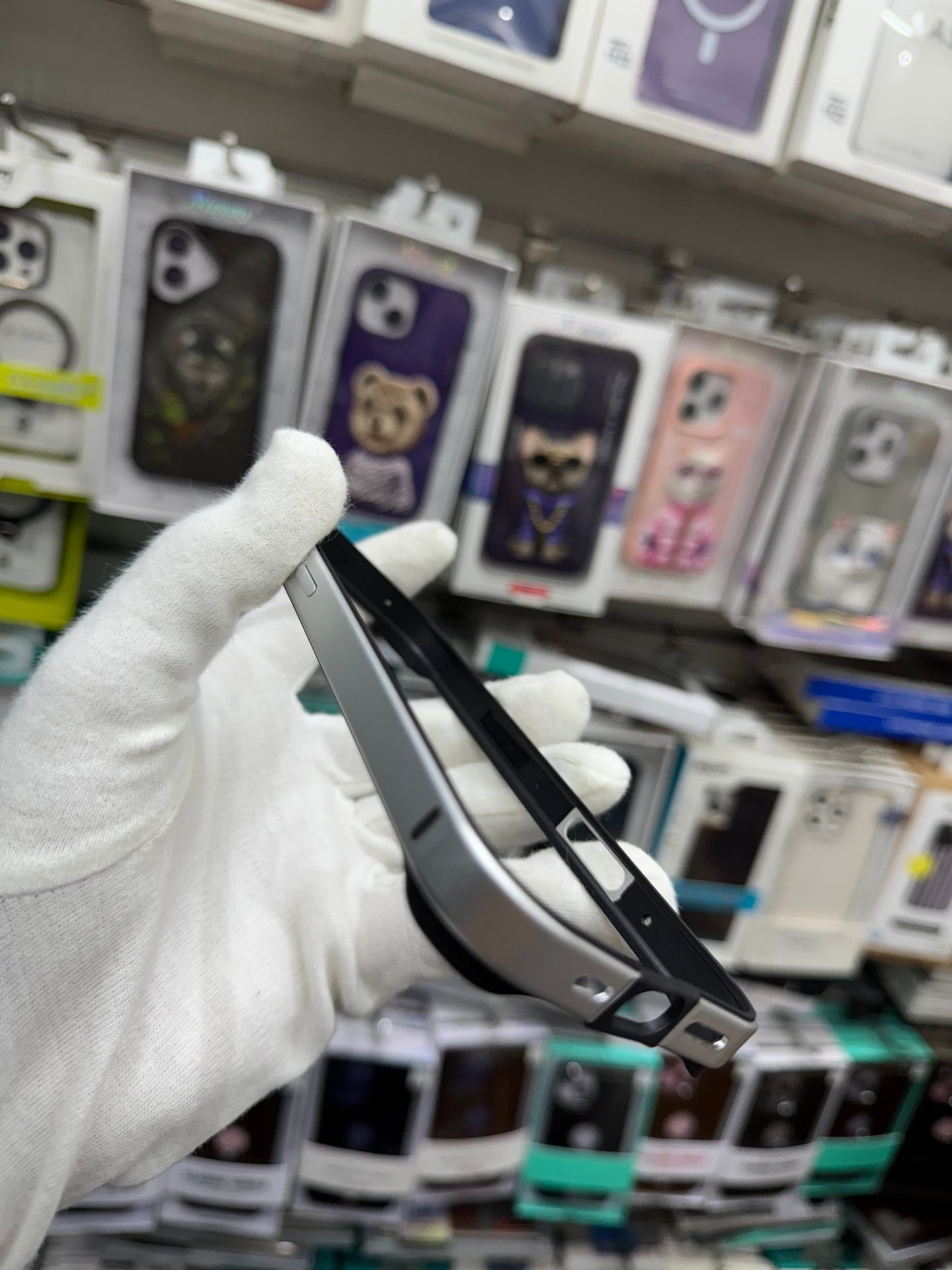 Anodized Aluminum Bumper Case - iPhone 17