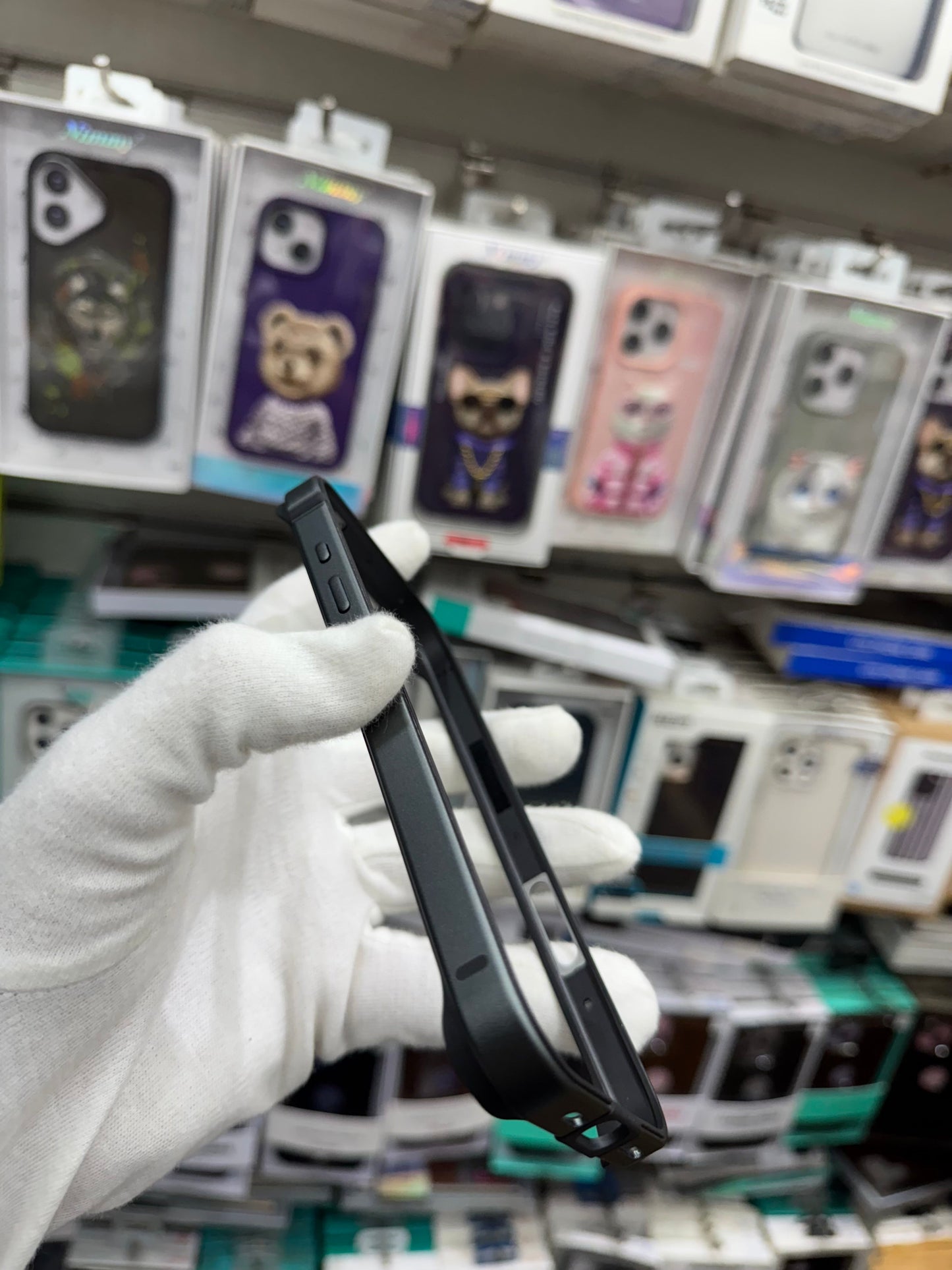 Anodized Aluminum Bumper Case - iPhone 17