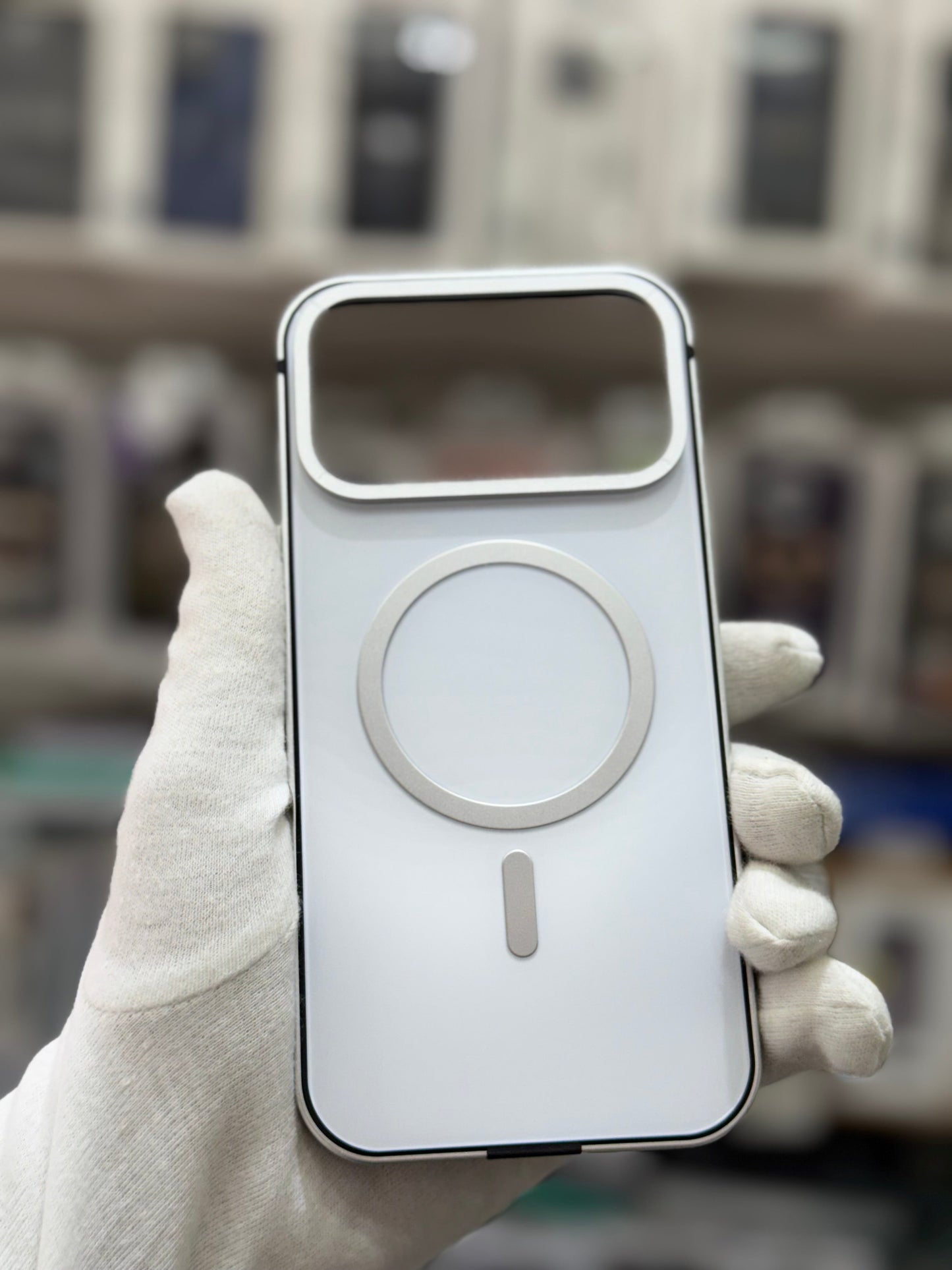 SRP Metallic MagSafe Case - iPhone 17 Pro Max