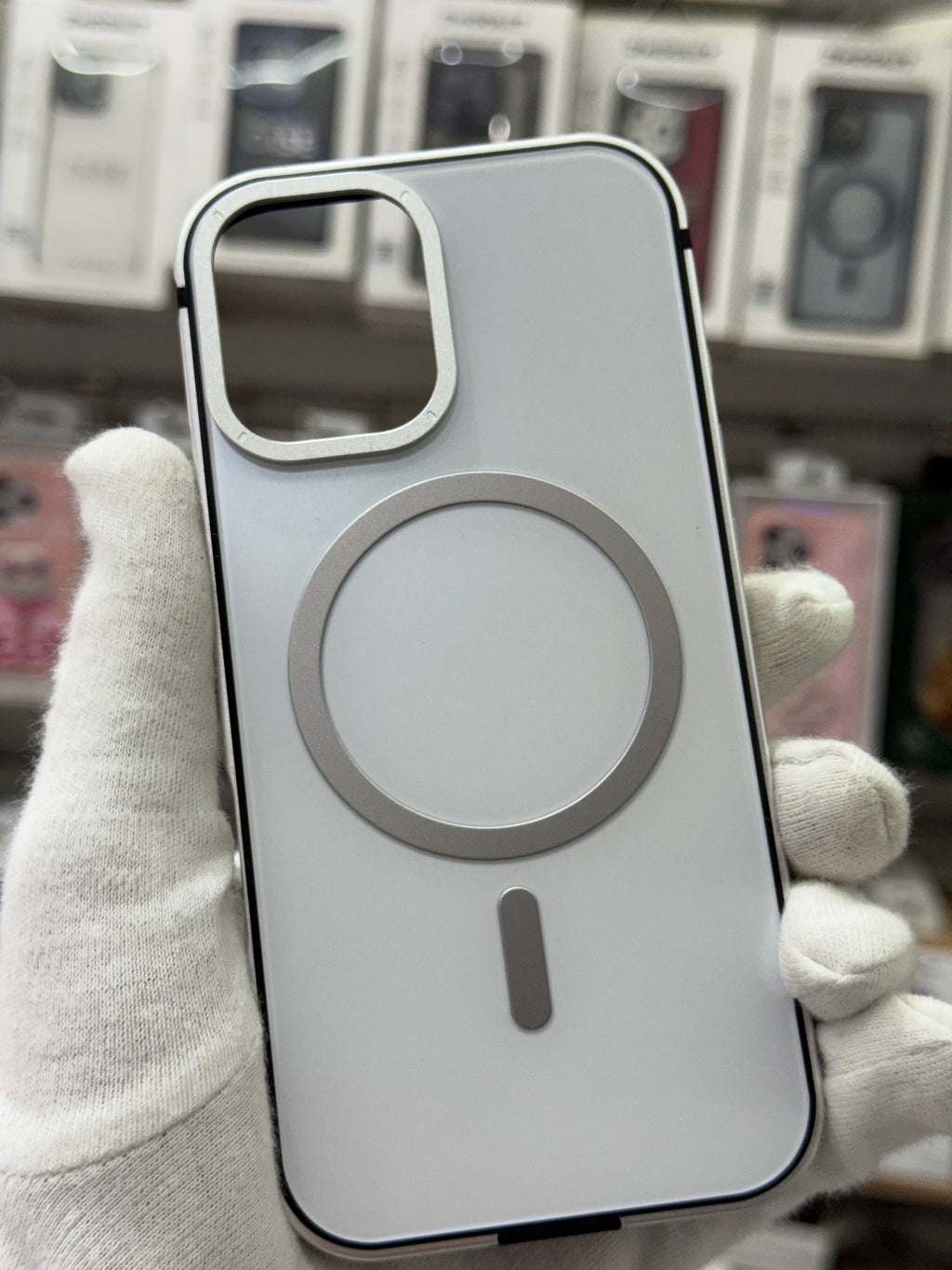 SRP Metallic MagSafe Case - iPhone 17 Back Cover