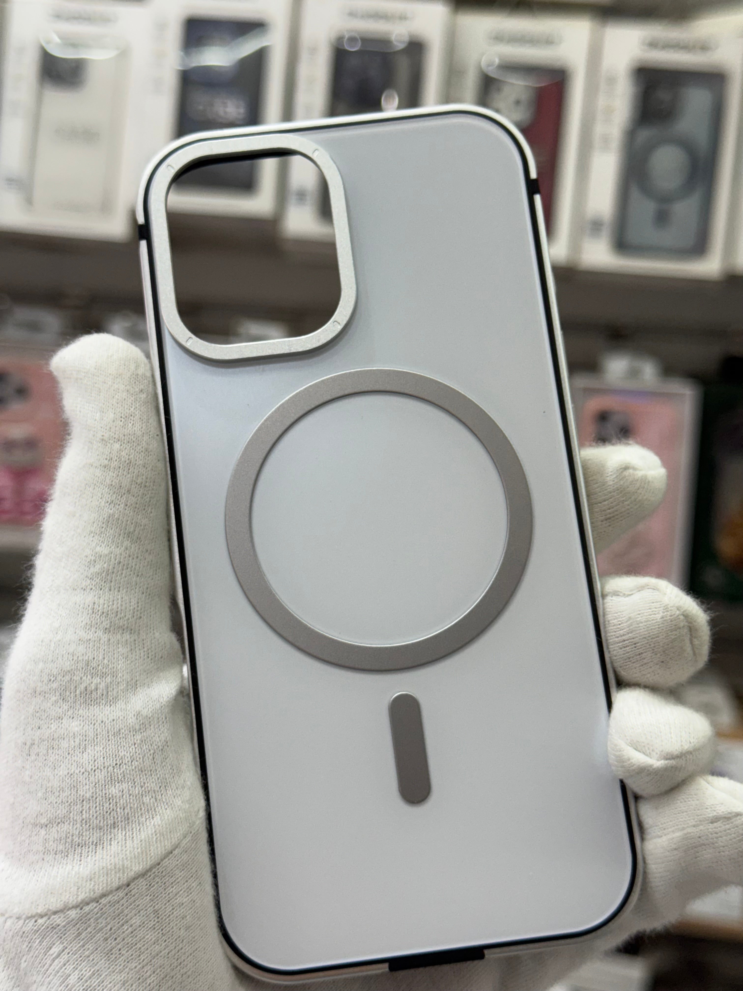 SRP Metallic MagSafe Case - iPhone 17 Back Cover