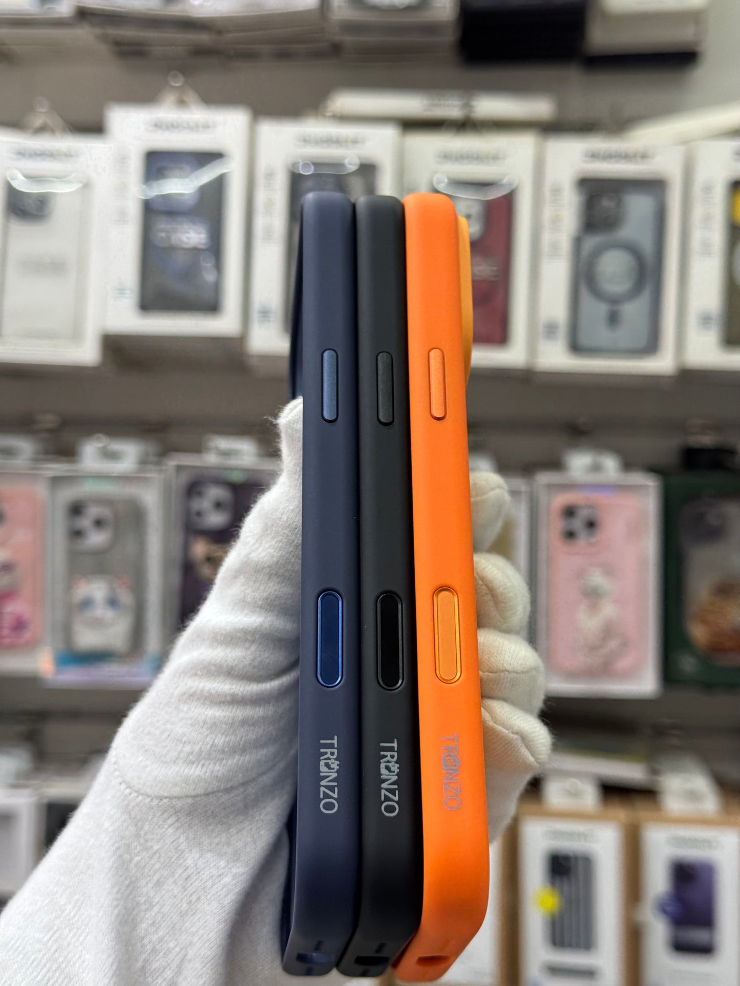 Trunzo Matte Finish Magsafe Silicone Case With Ai Sensor - iPhone 17 Pro