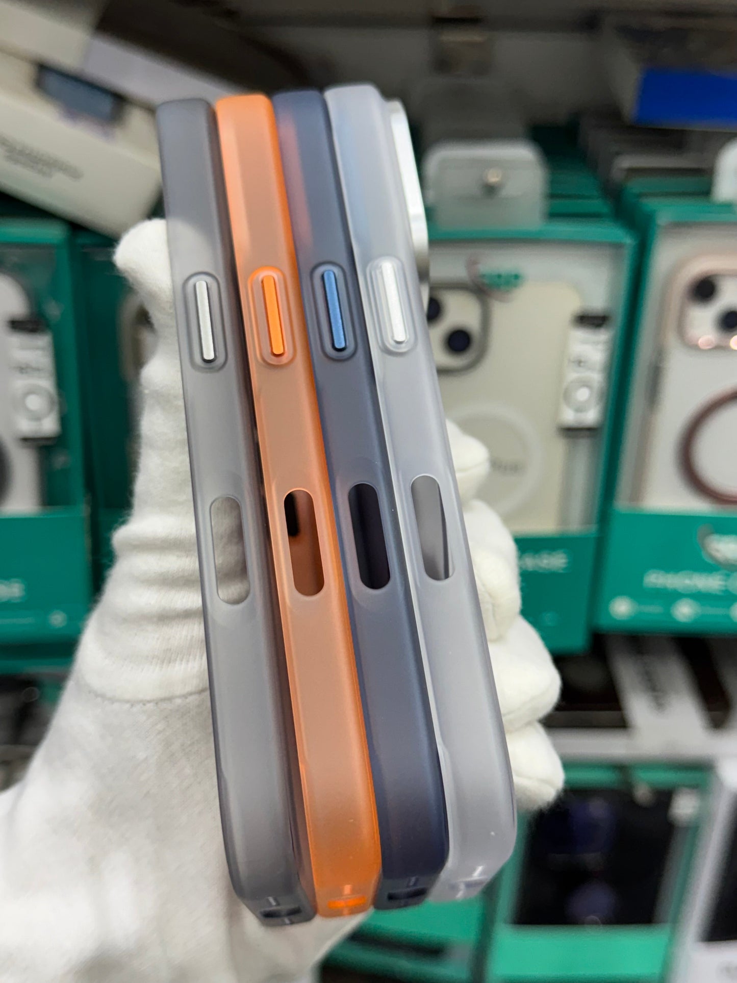 NY Metal PC Series Magnetic Case - iPhone 17 Pro