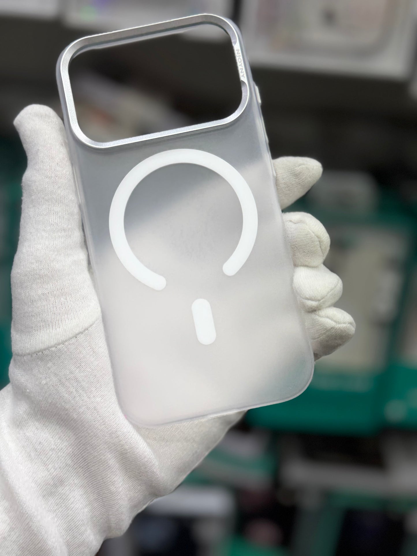 NY Metal PC Series Magnetic Case - iPhone 17 Pro Max