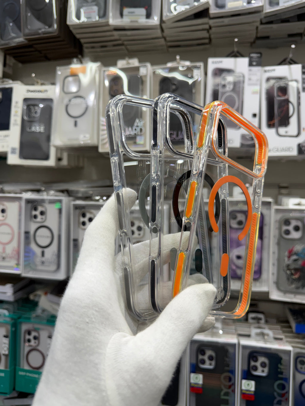 KDM Transparent ShockProof with Magsafe - iPhone 17 Pro Max Back Cover