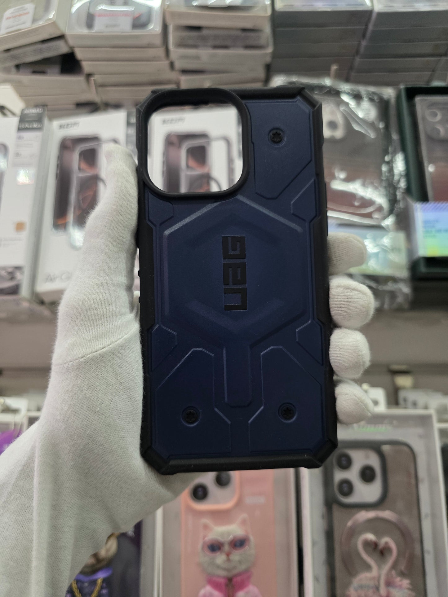 UAG Pathfinder - iPhone 15 Pro Back Cover