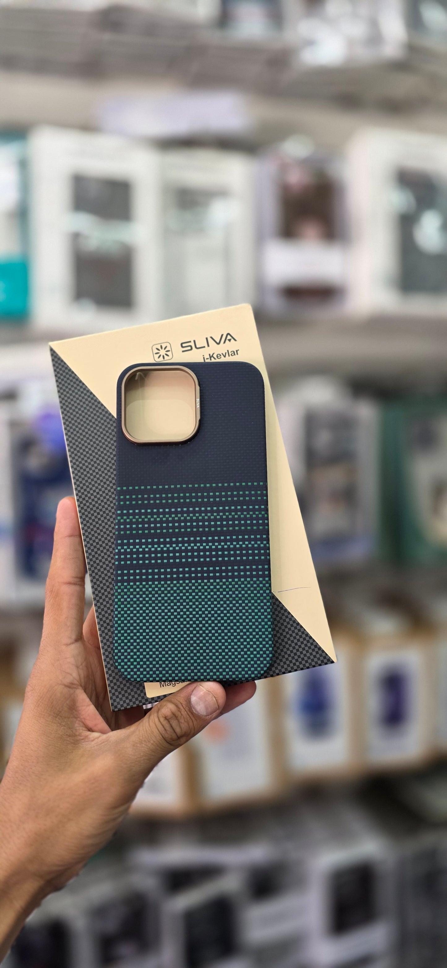 Sliva Real Carbon Fiber Case Super Slim Original with Magsafe - iPhone 16 Pro Max Cover