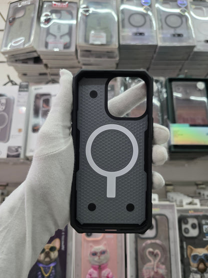 UAG Pathfinder - iPhone 15 Pro Max Back Cover