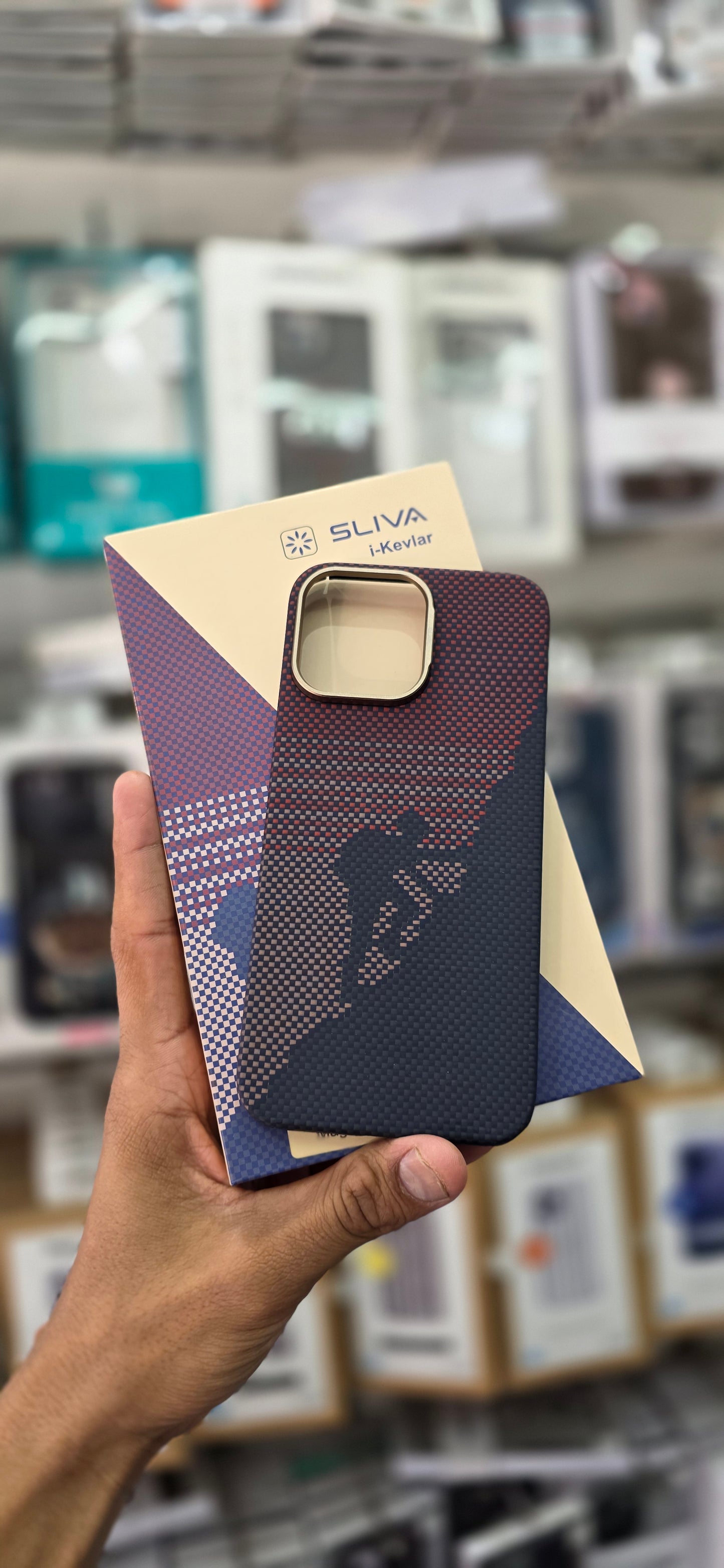 Sliva Real Carbon Fiber Case Super Slim Original with Magsafe - iPhone 16 Pro Max Cover