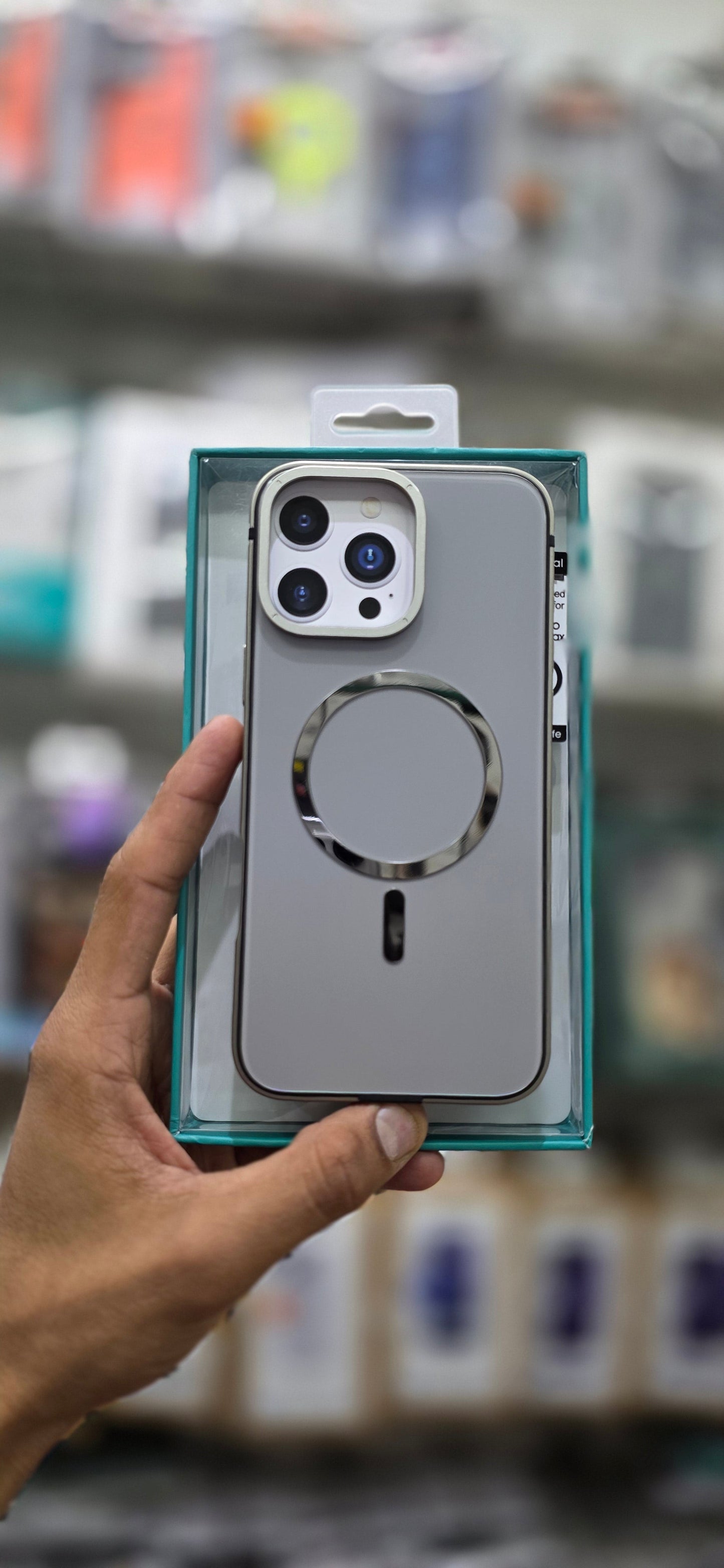 SRP Metallic MagSafe Case - iPhone 16 Pro Max Back Cover